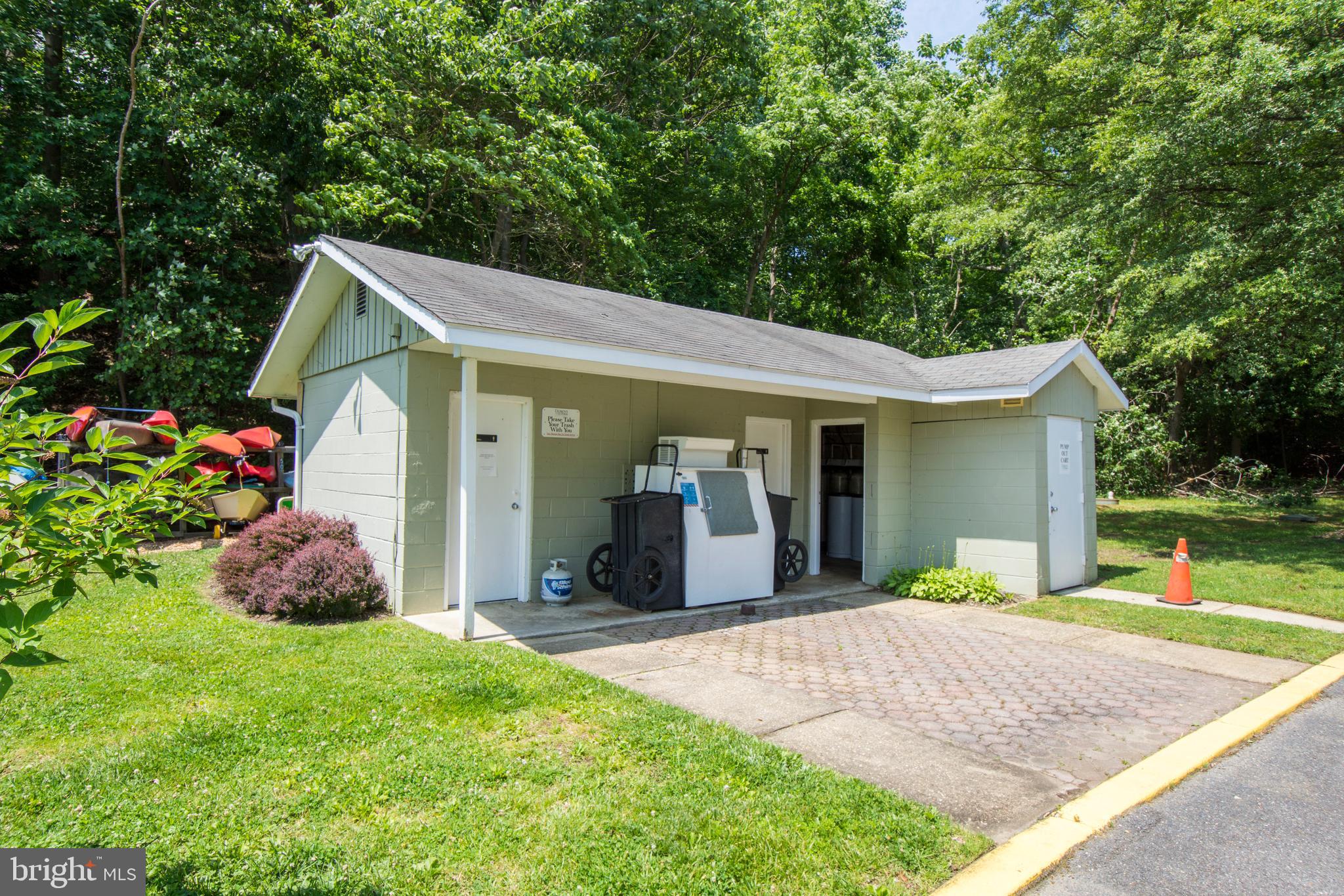 THE DOWNS - Residential