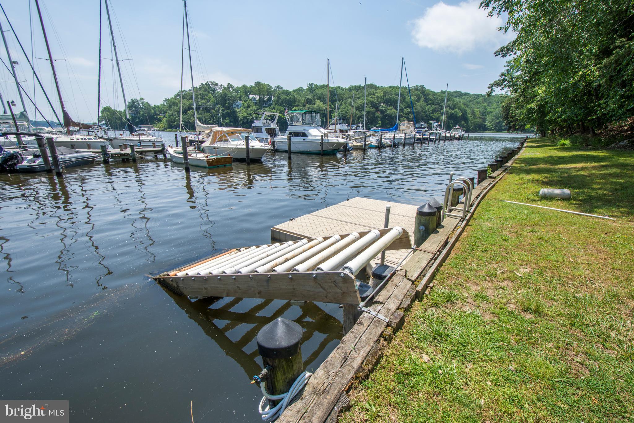 THE DOWNS - Residential