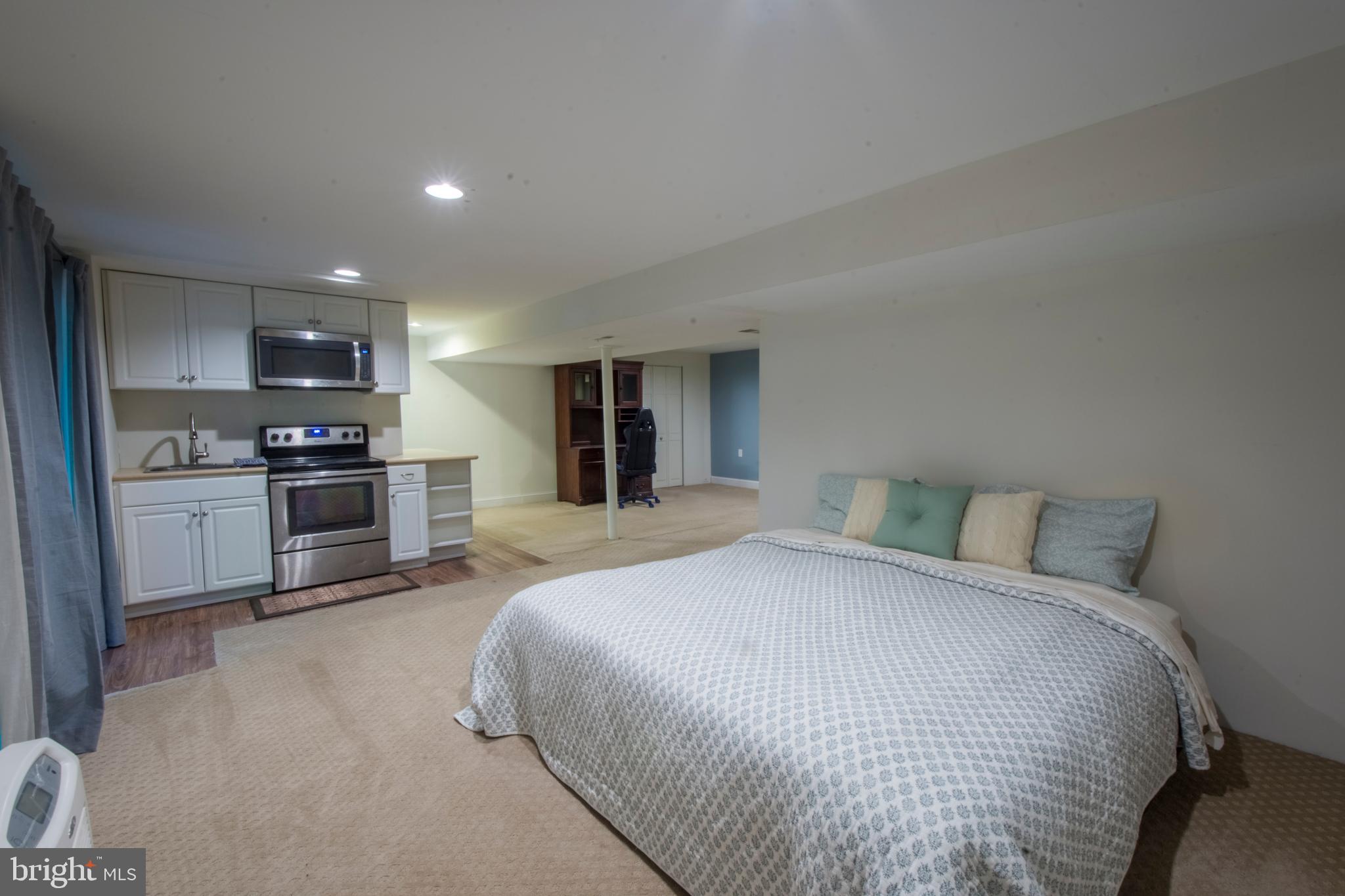 THE DOWNS - Residential