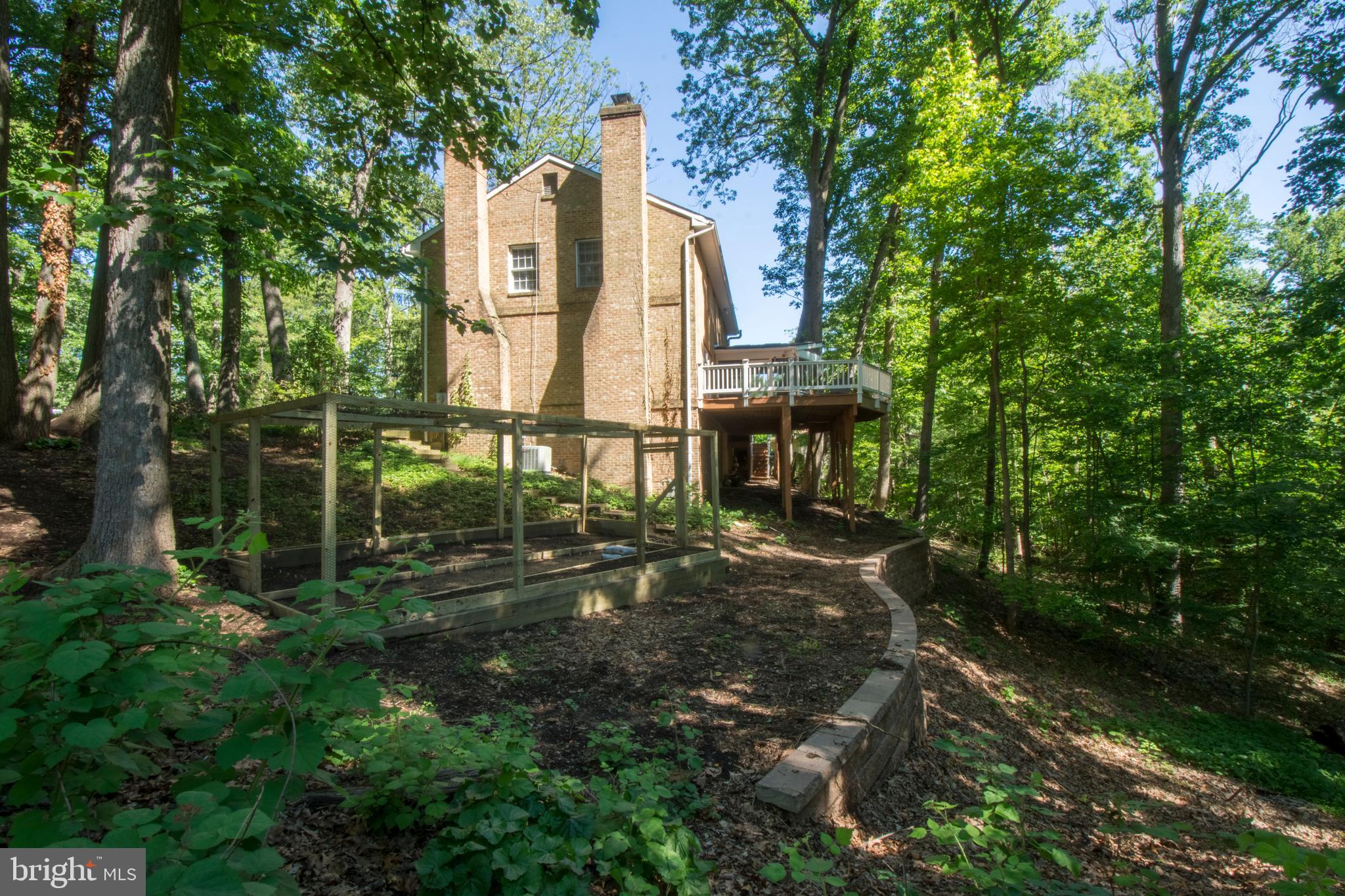 THE DOWNS - Residential