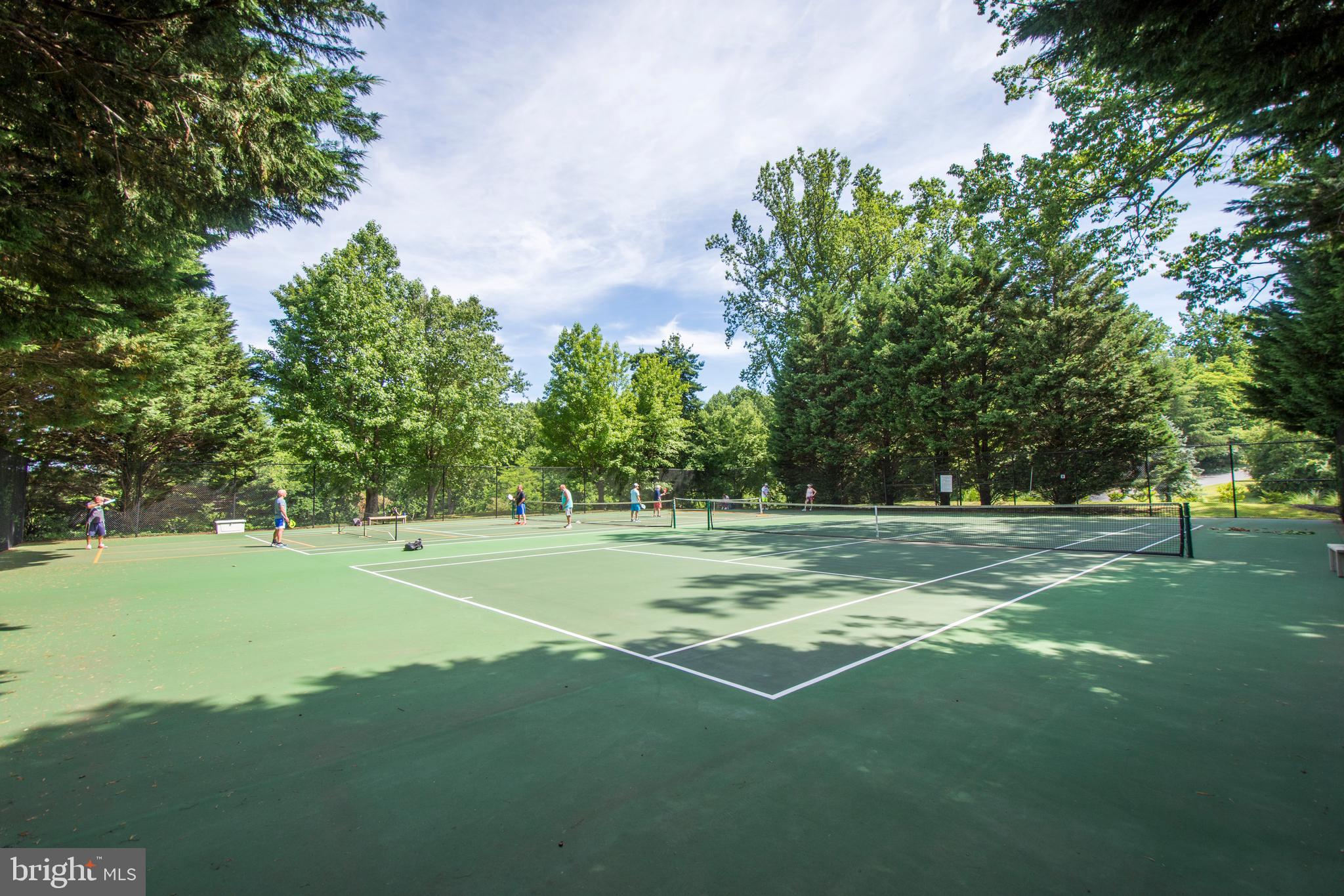 THE DOWNS - Residential