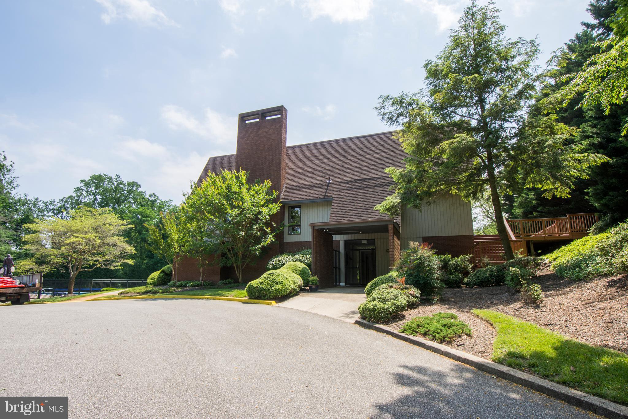 THE DOWNS - Residential