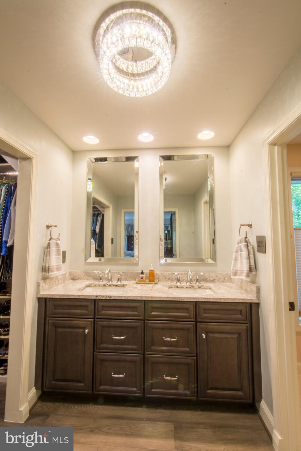 THE DOWNS - Residential