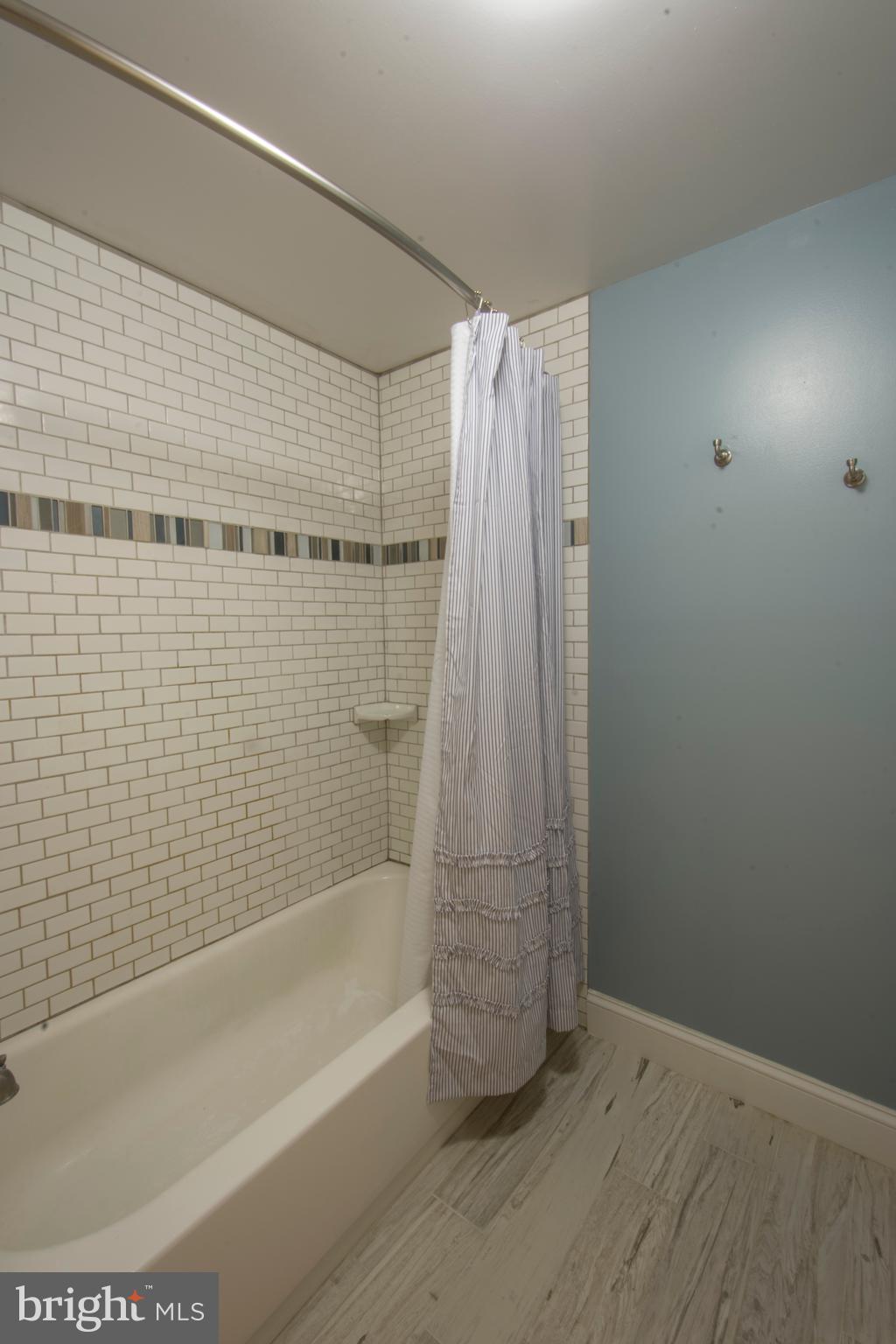 THE DOWNS - Residential