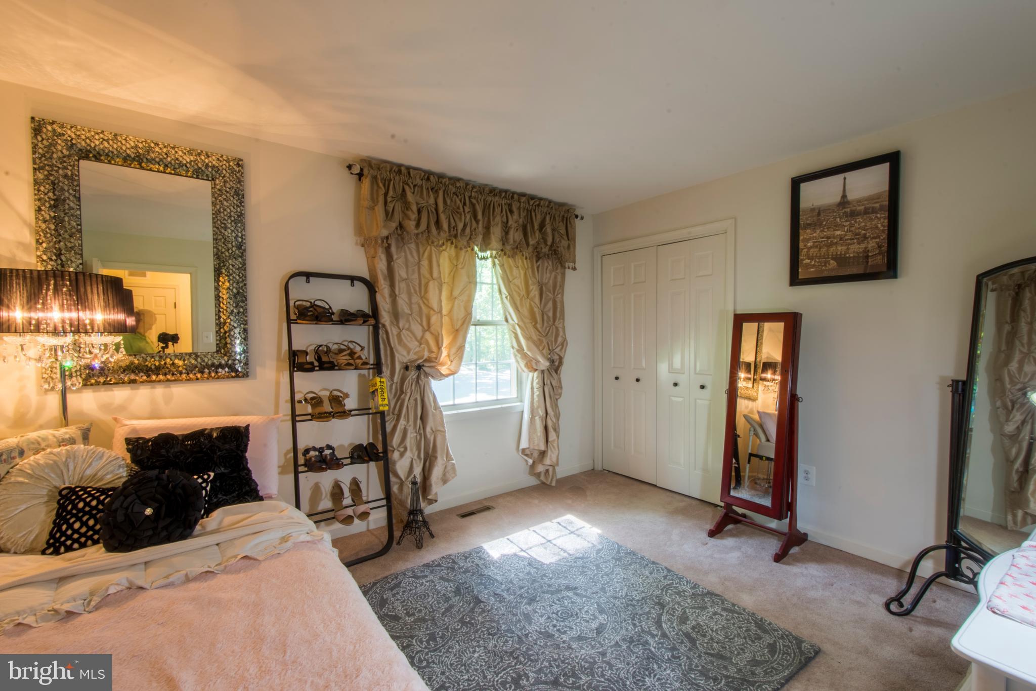 THE DOWNS - Residential