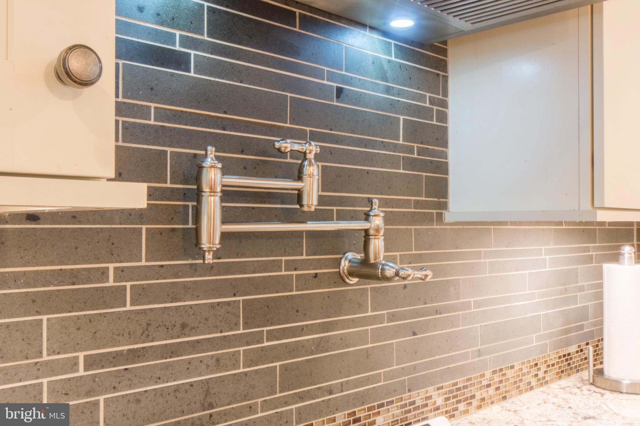 THE DOWNS - Residential