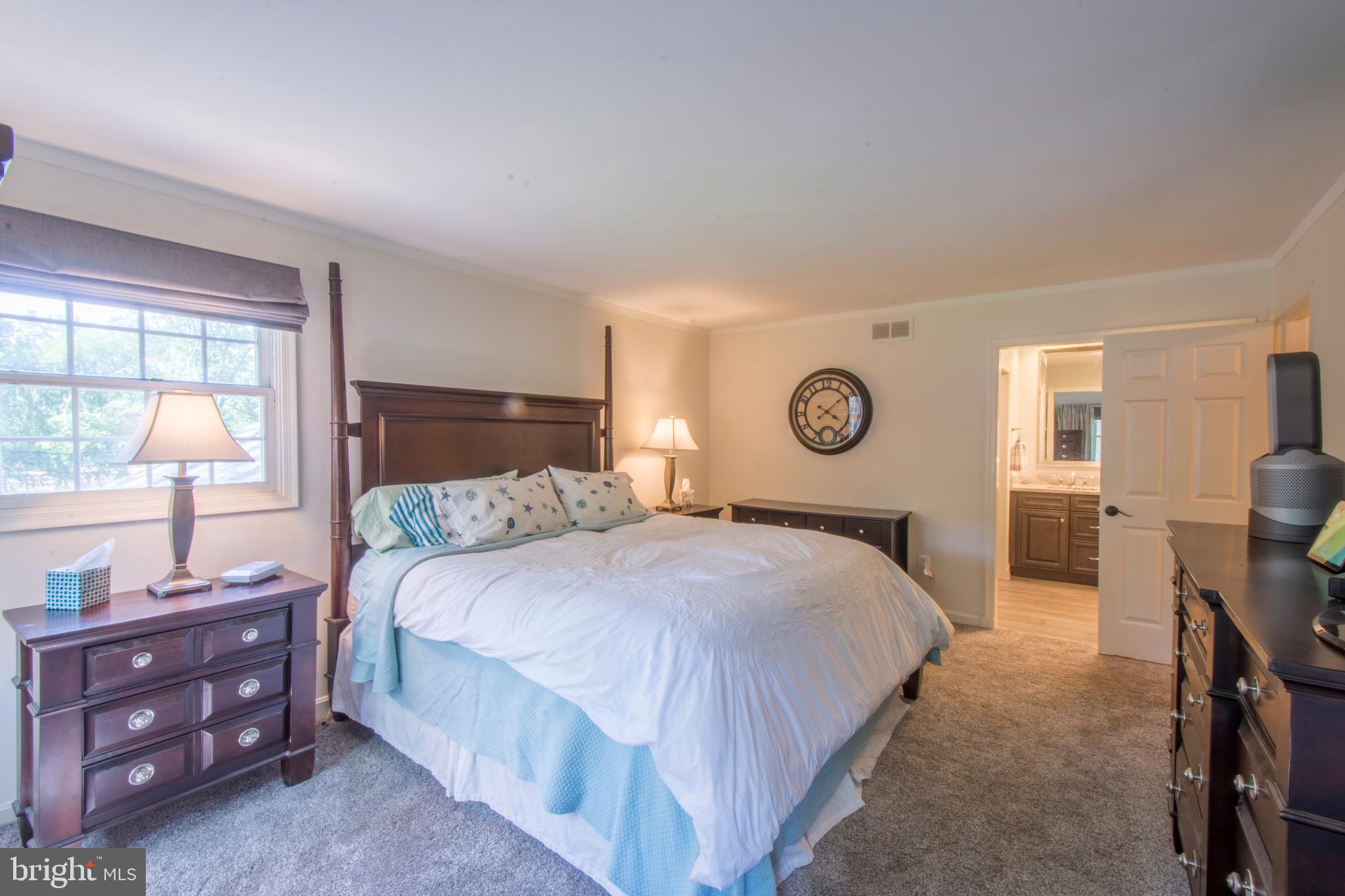 THE DOWNS - Residential