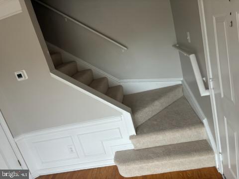 46893 EATON TERRACE 300