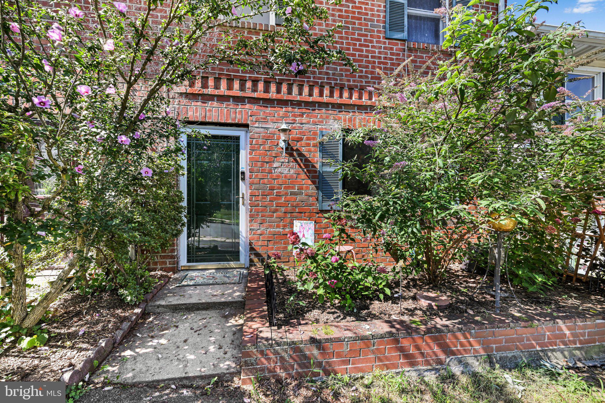 1287 FOX RUN