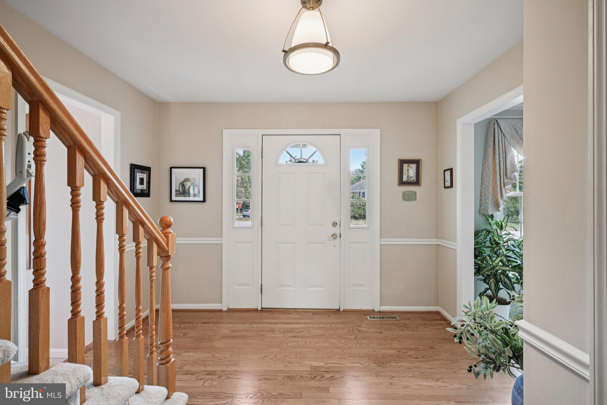 LOCKWOOD CHASE - Residential