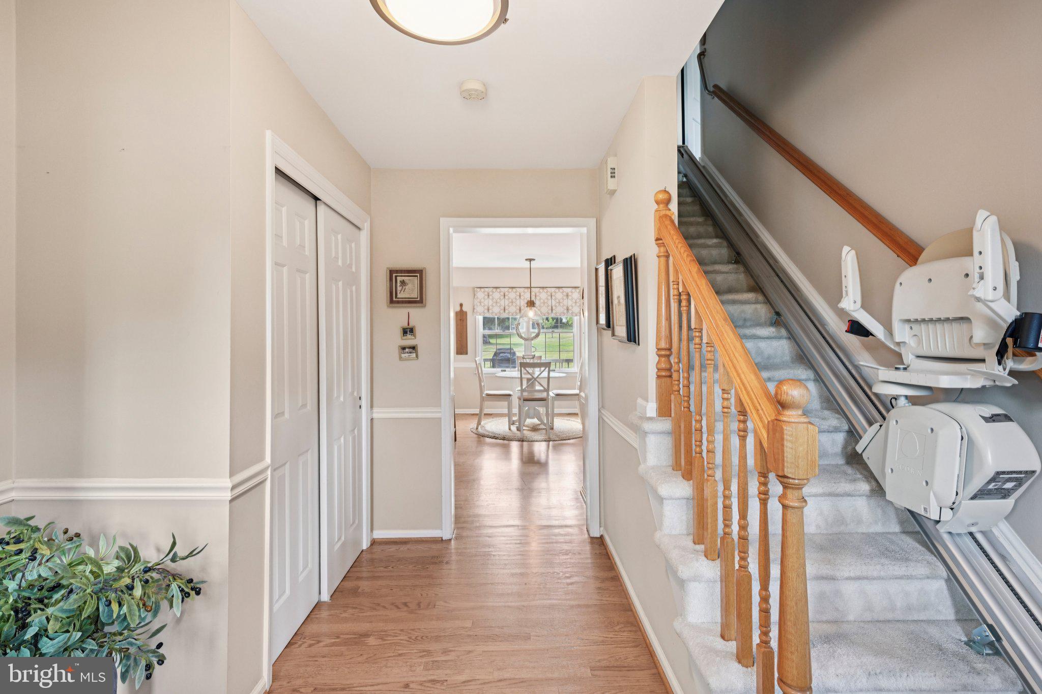 LOCKWOOD CHASE - Residential