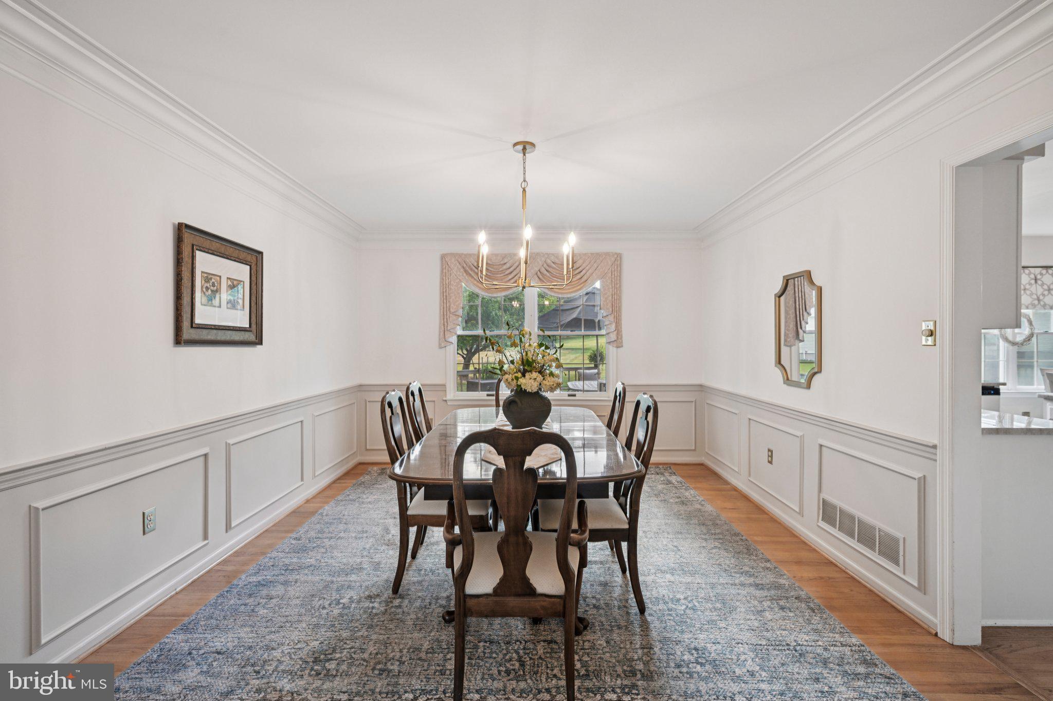 LOCKWOOD CHASE - Residential