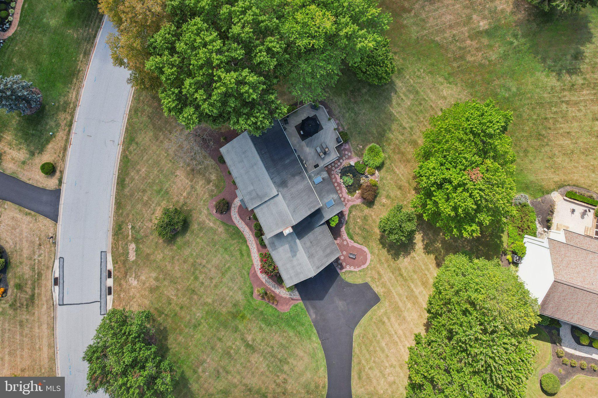 LOCKWOOD CHASE - Residential