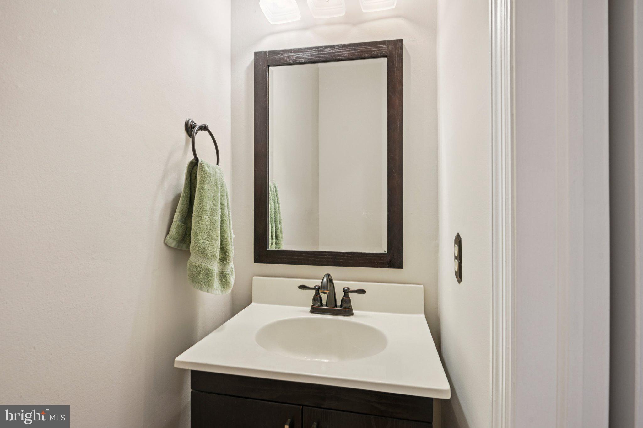 LOCKWOOD CHASE - Residential