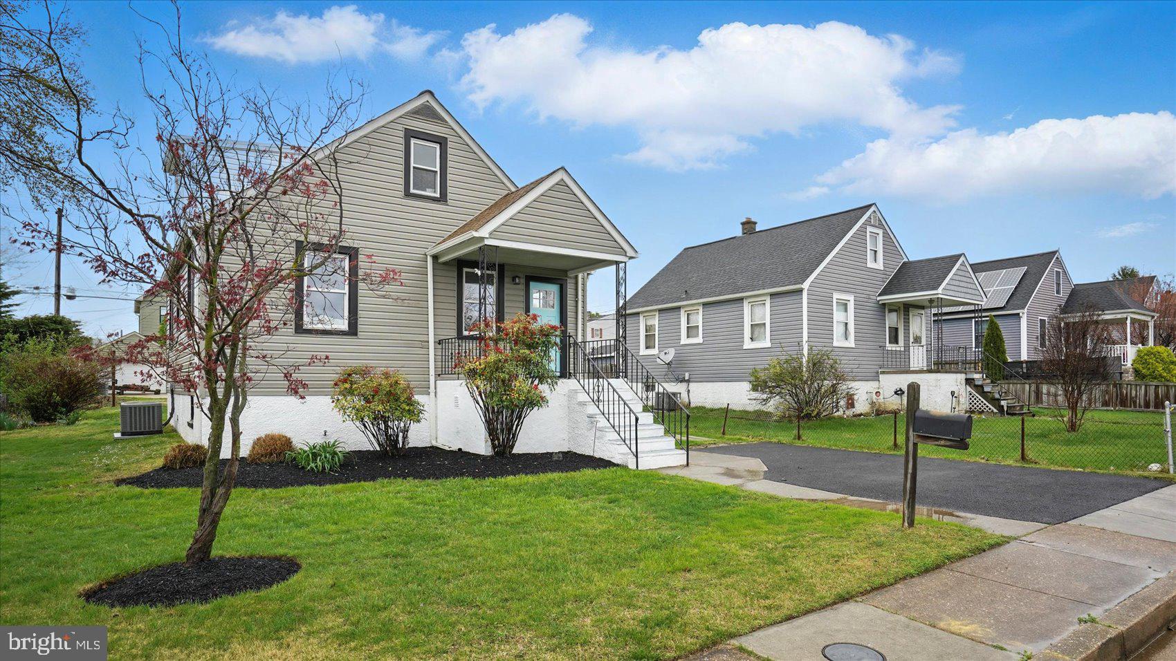 CEDAR CREST - Residential