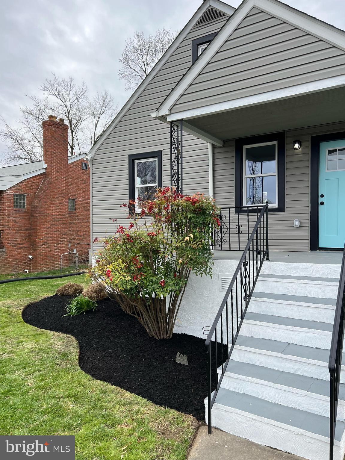CEDAR CREST - Residential