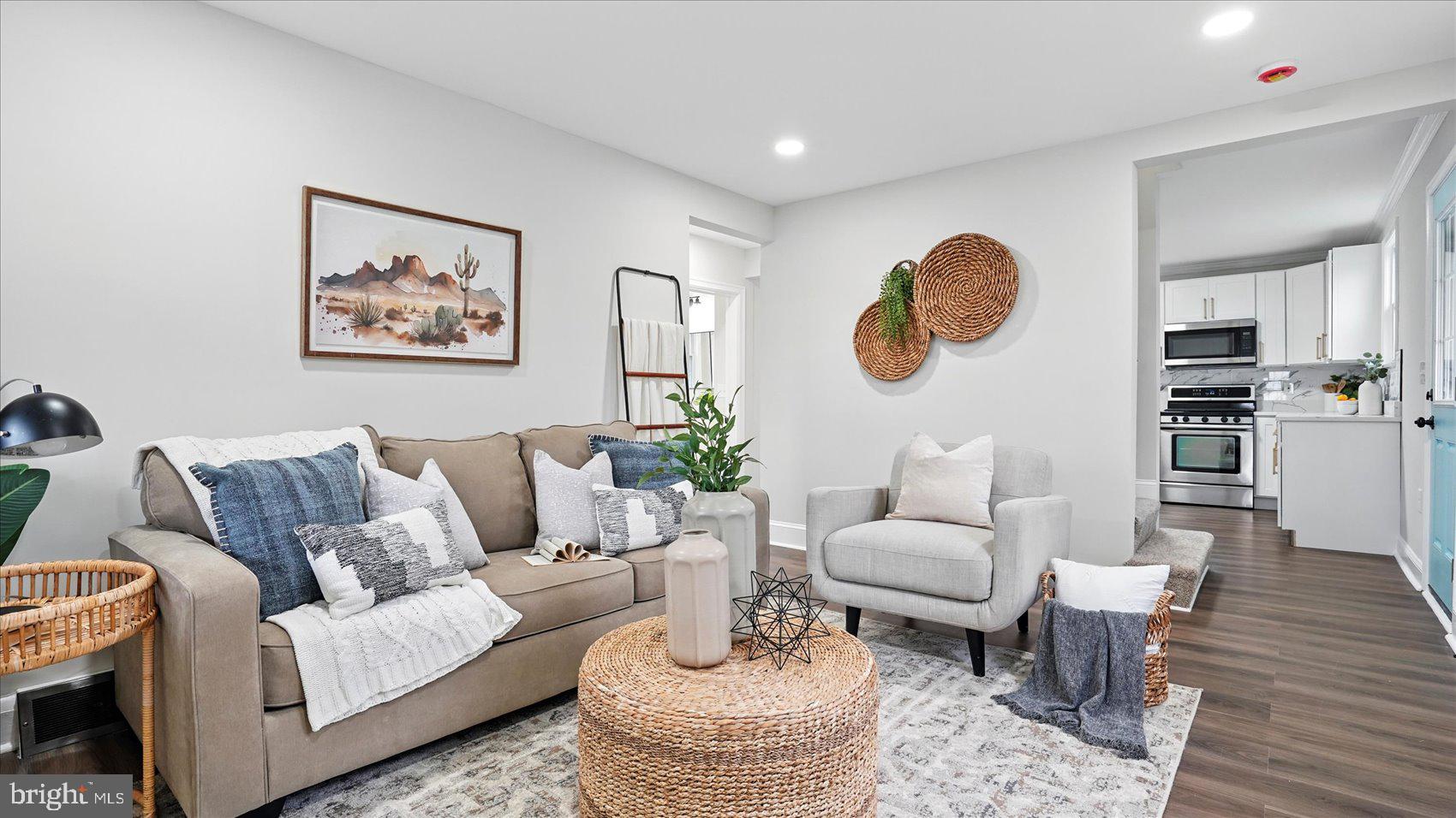 CEDAR CREST - Residential