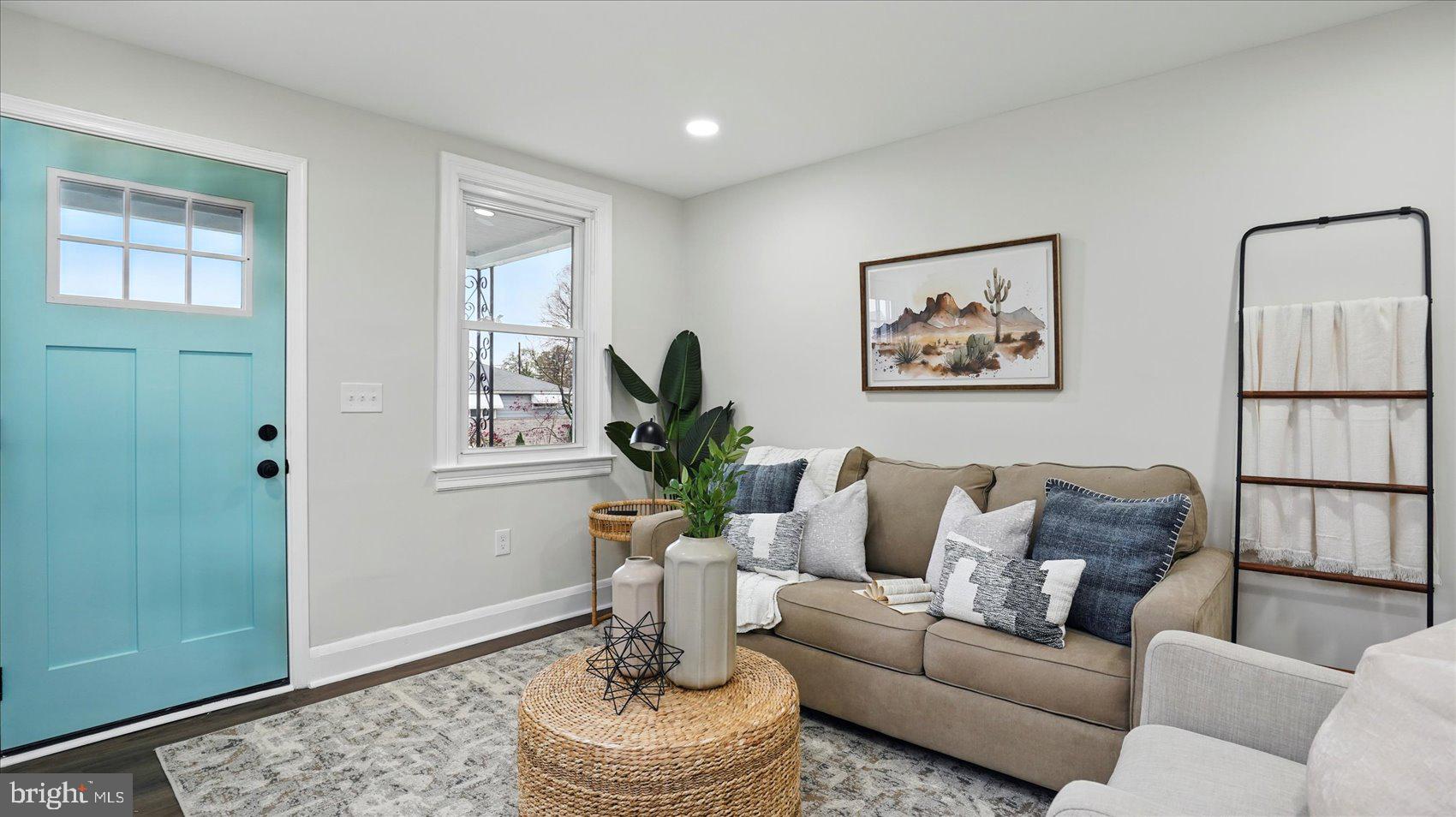 CEDAR CREST - Residential