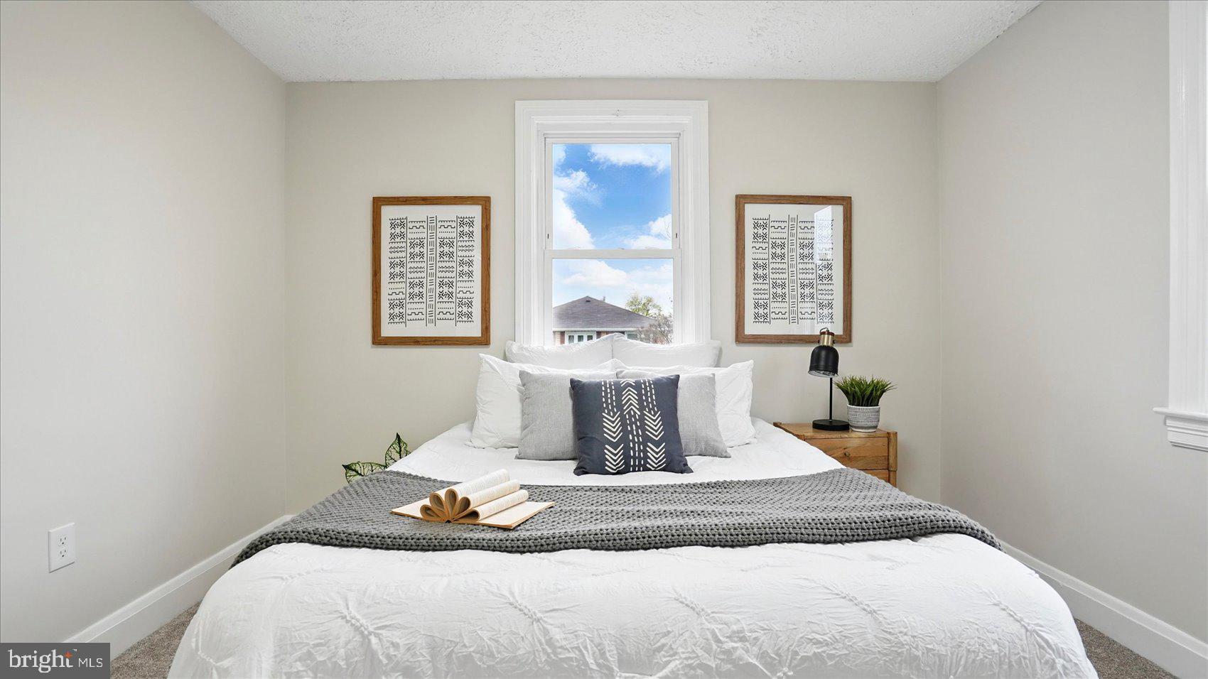 CEDAR CREST - Residential