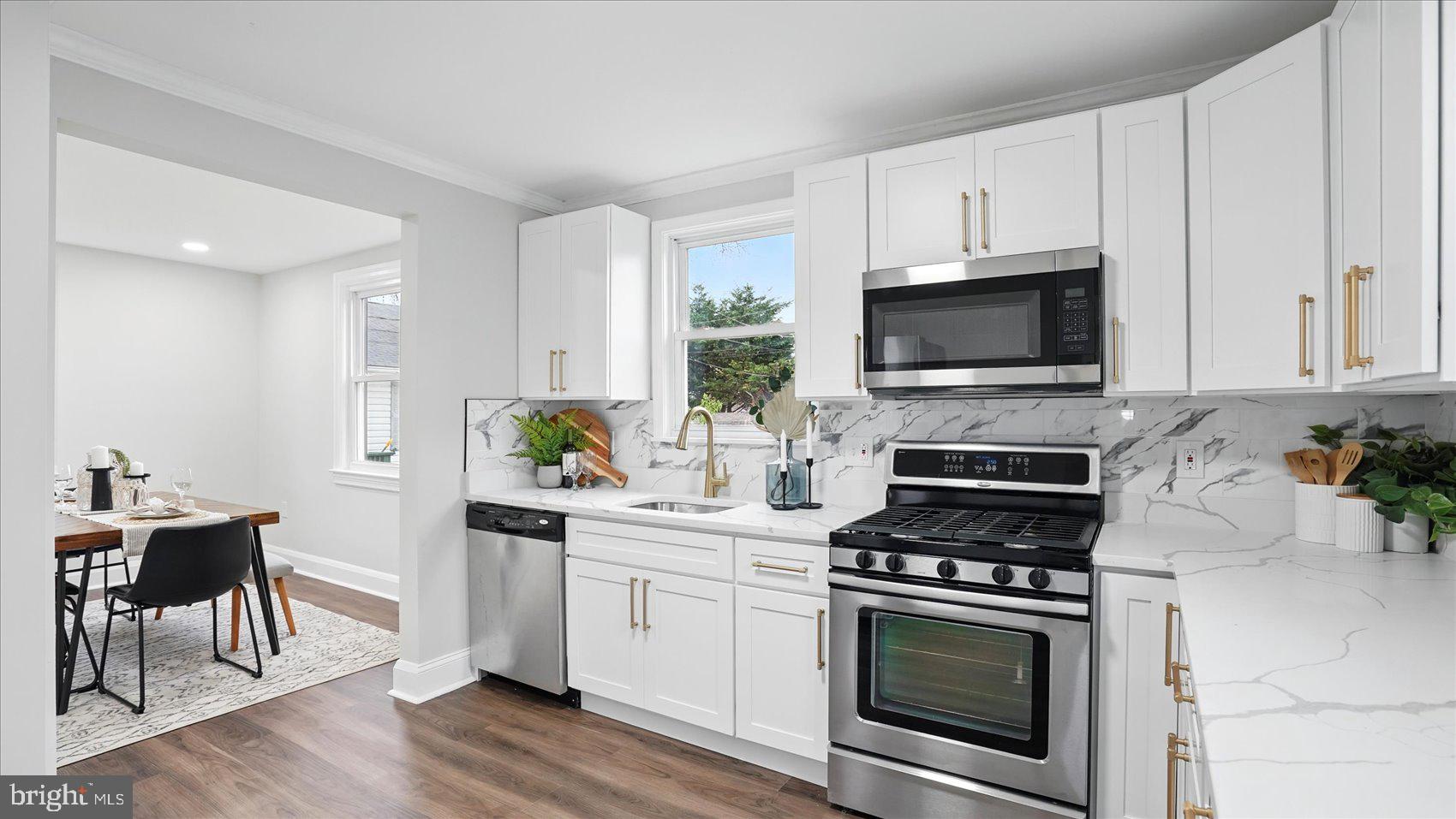 CEDAR CREST - Residential