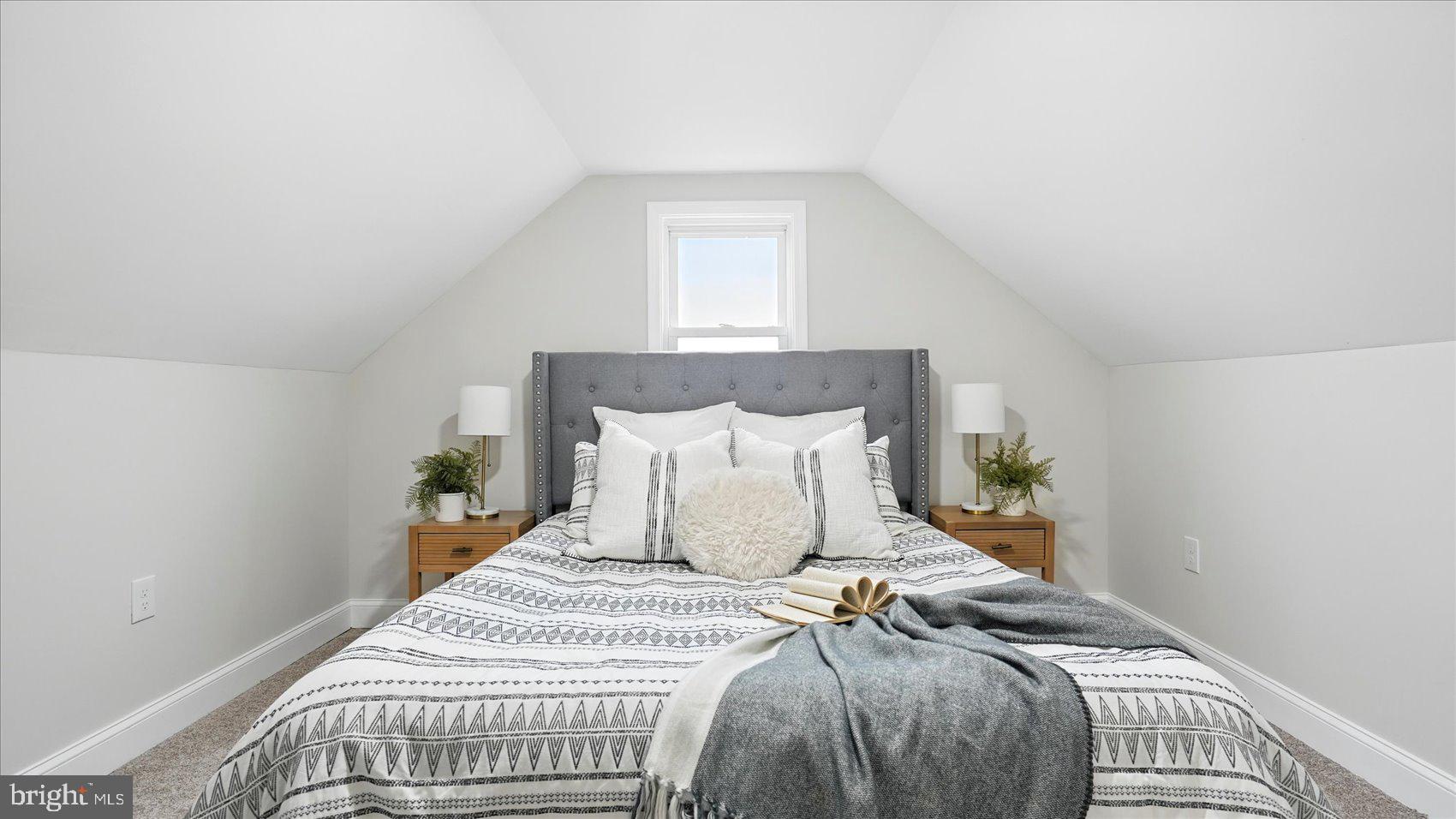 CEDAR CREST - Residential