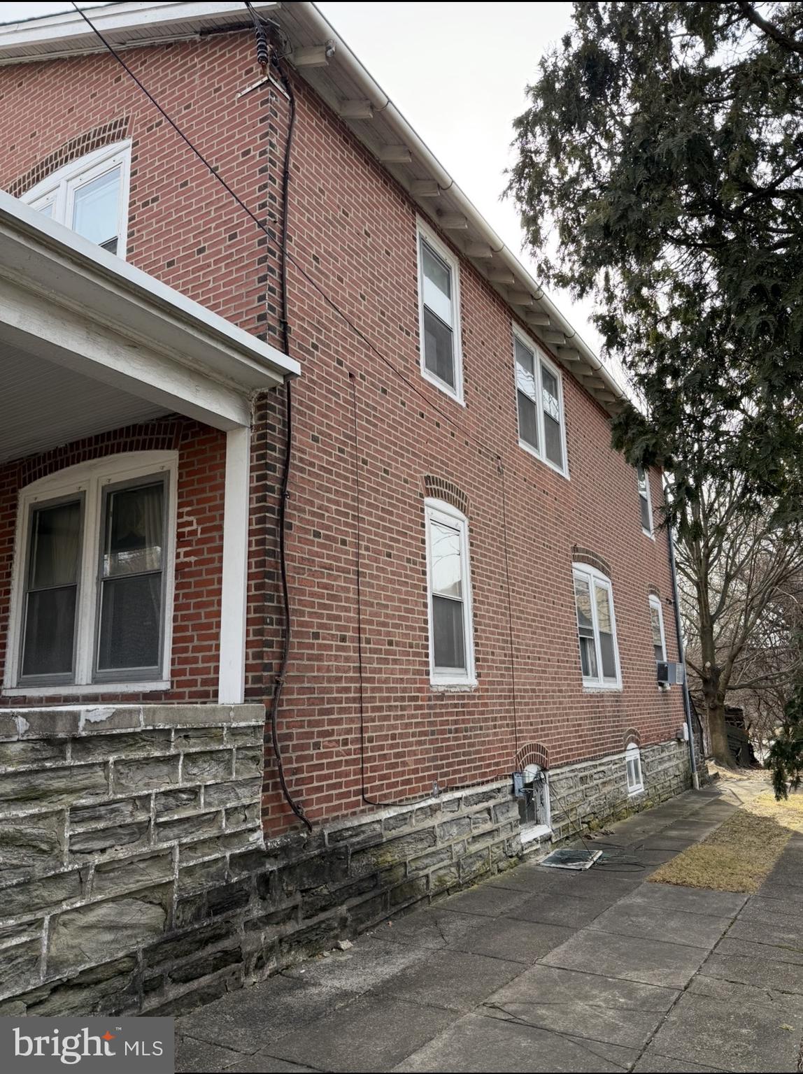 12 TOWNSHIP LINE ROAD