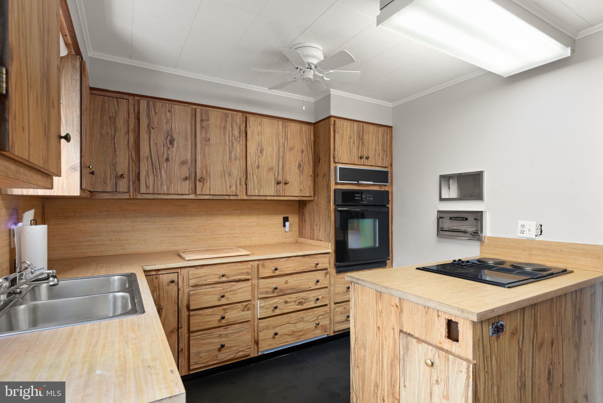 BROOKNOLL - Residential