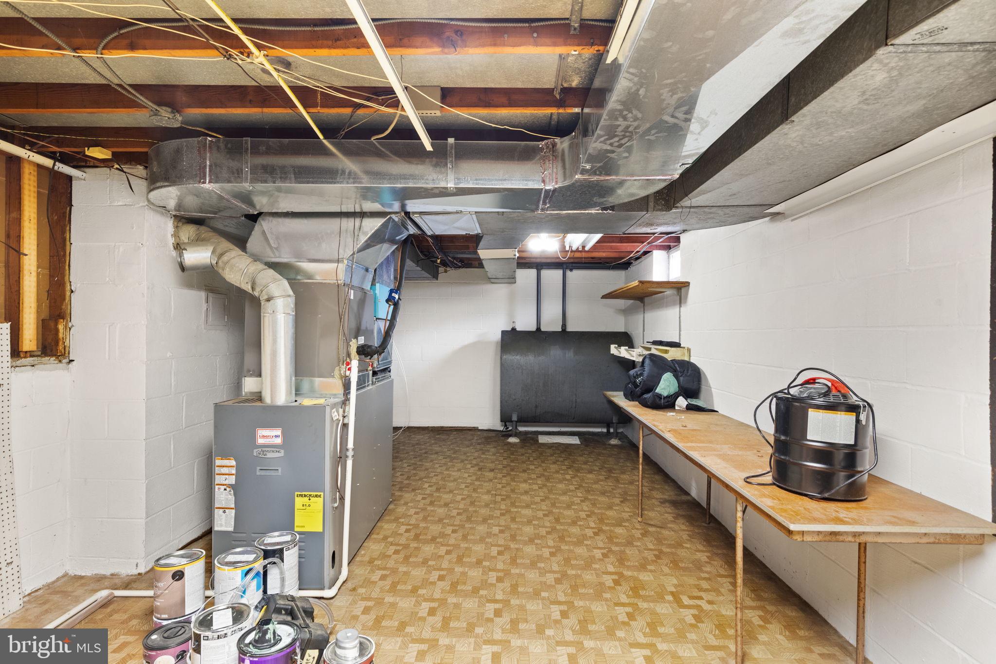 BROOKNOLL - Residential