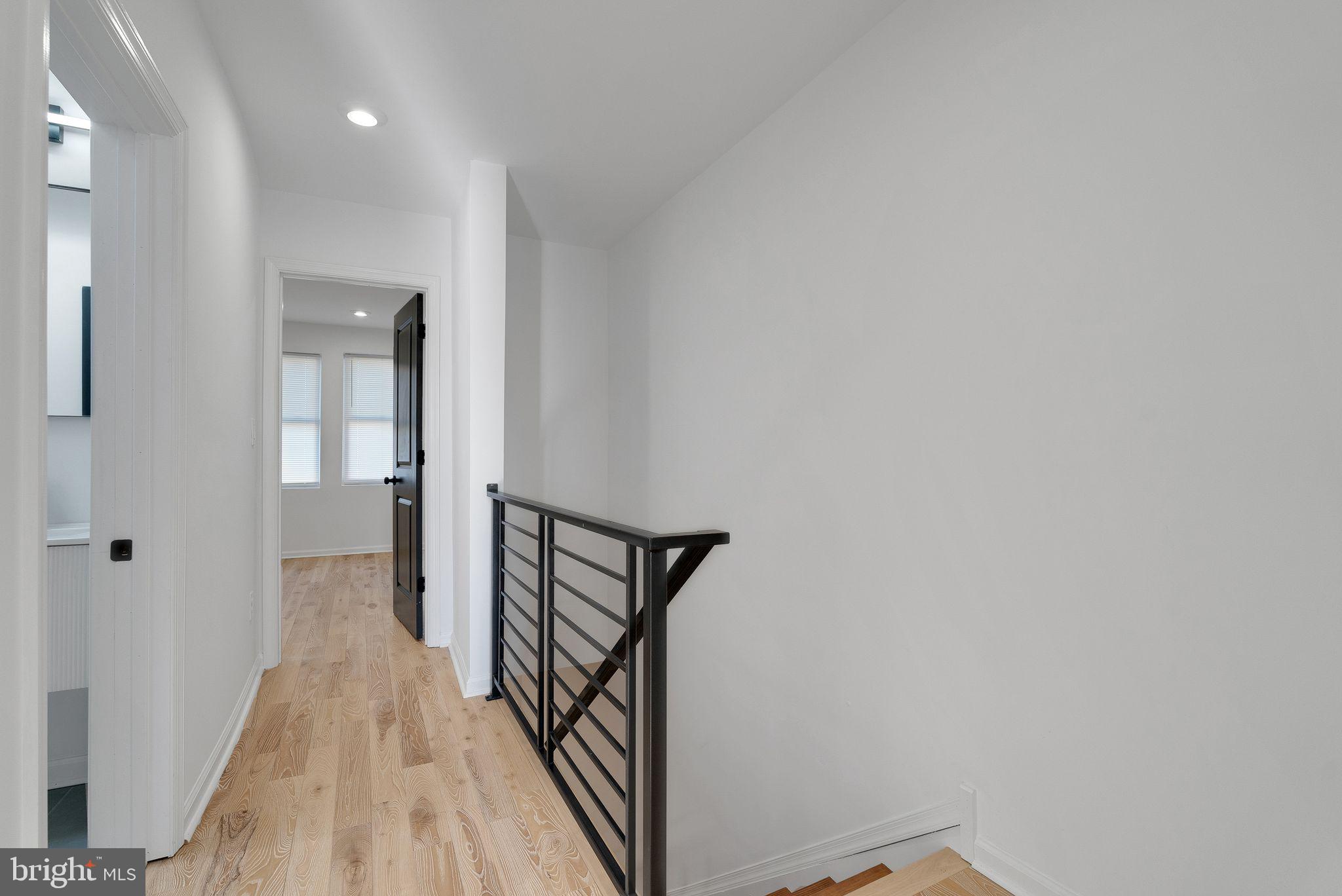 GERMANTOWN (EAST) - Residential