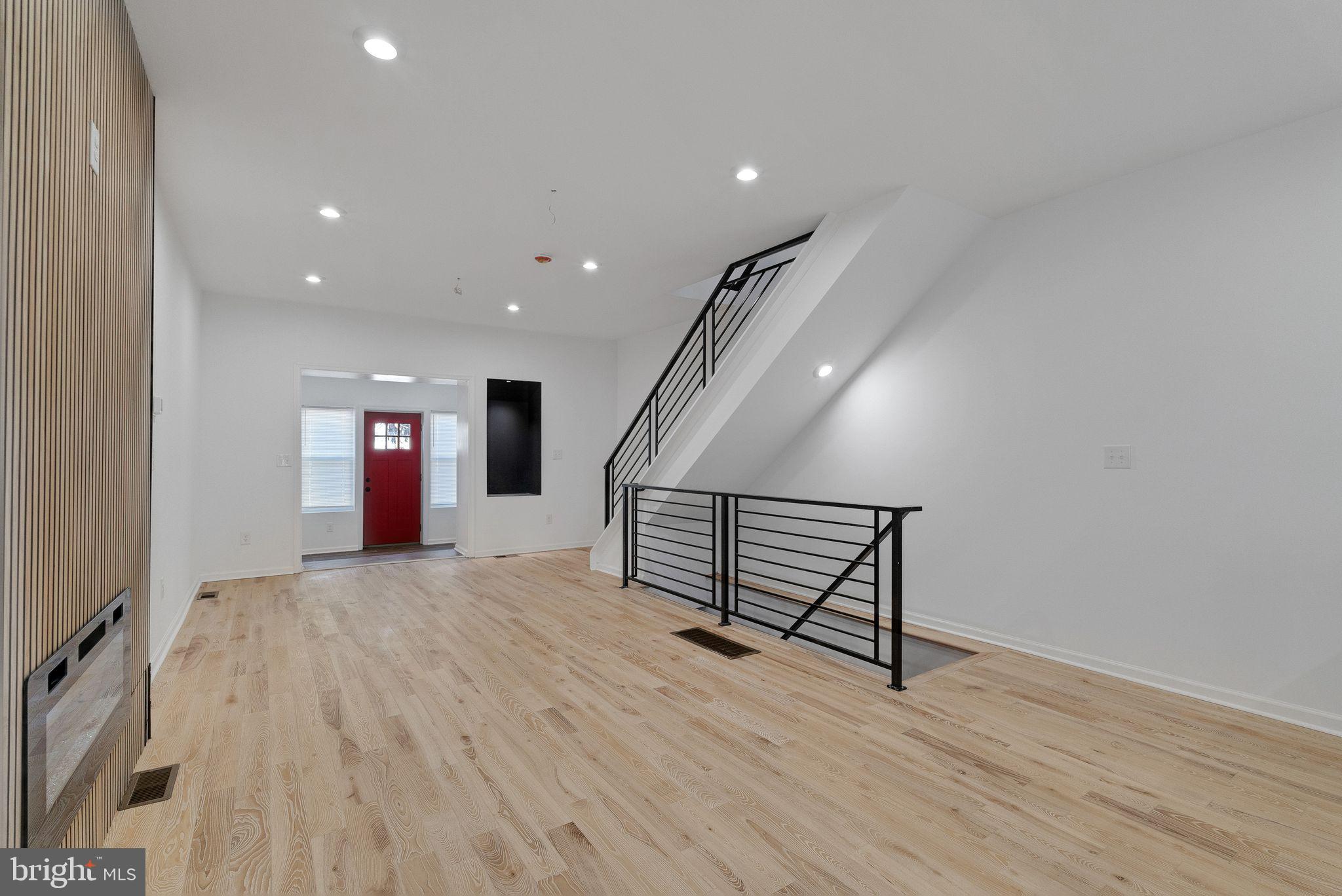 GERMANTOWN (EAST) - Residential