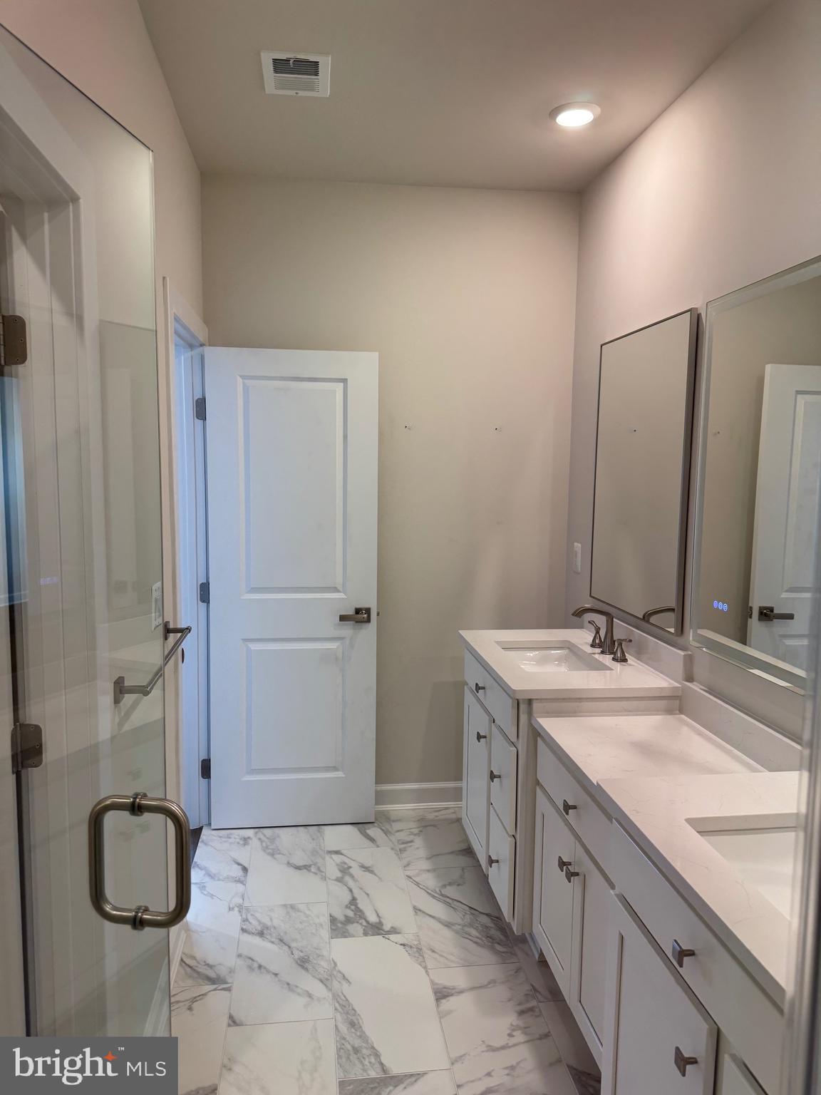 BOULEVARD VI TOWNS - Residential