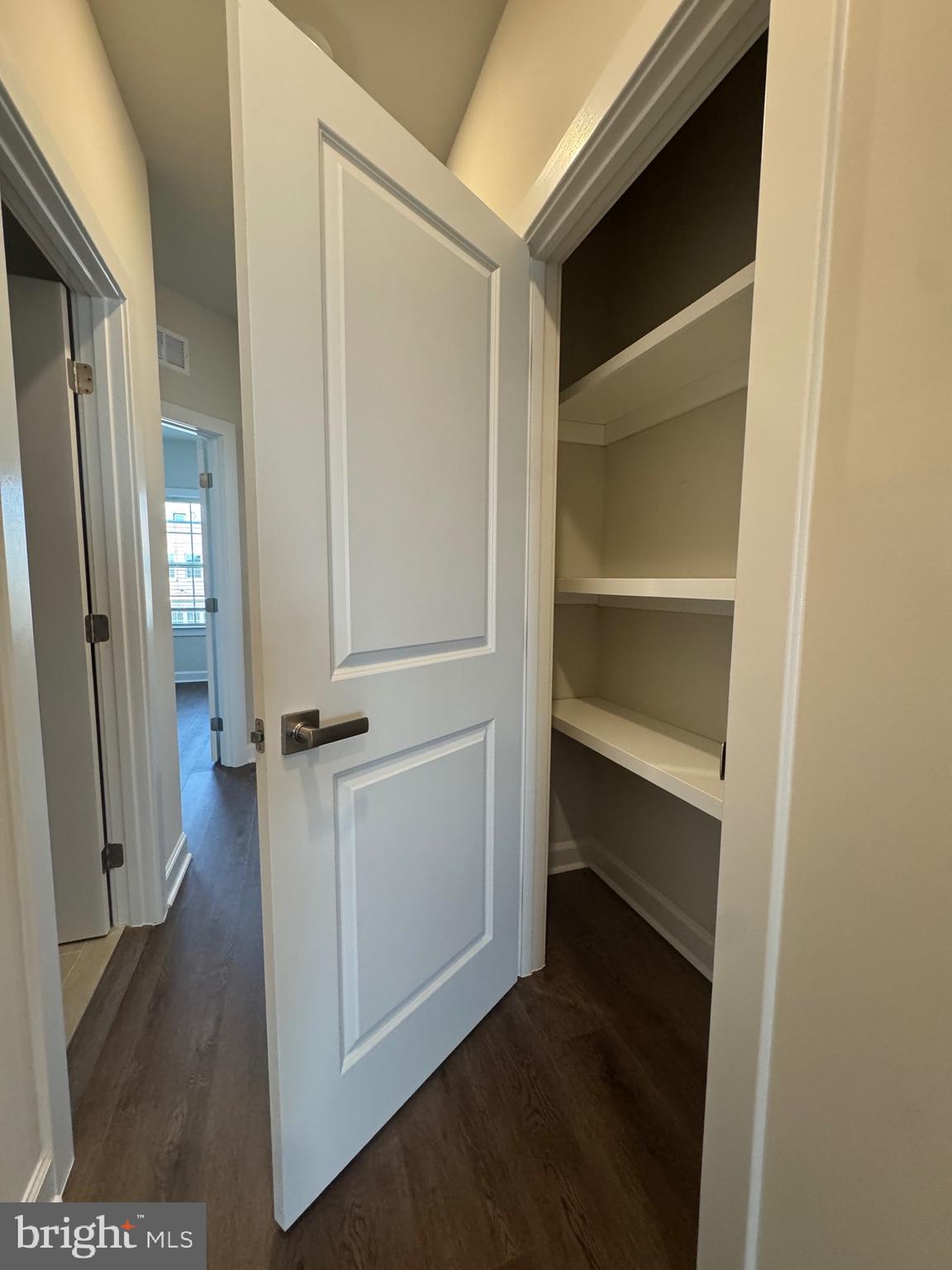 BOULEVARD VI TOWNS - Residential