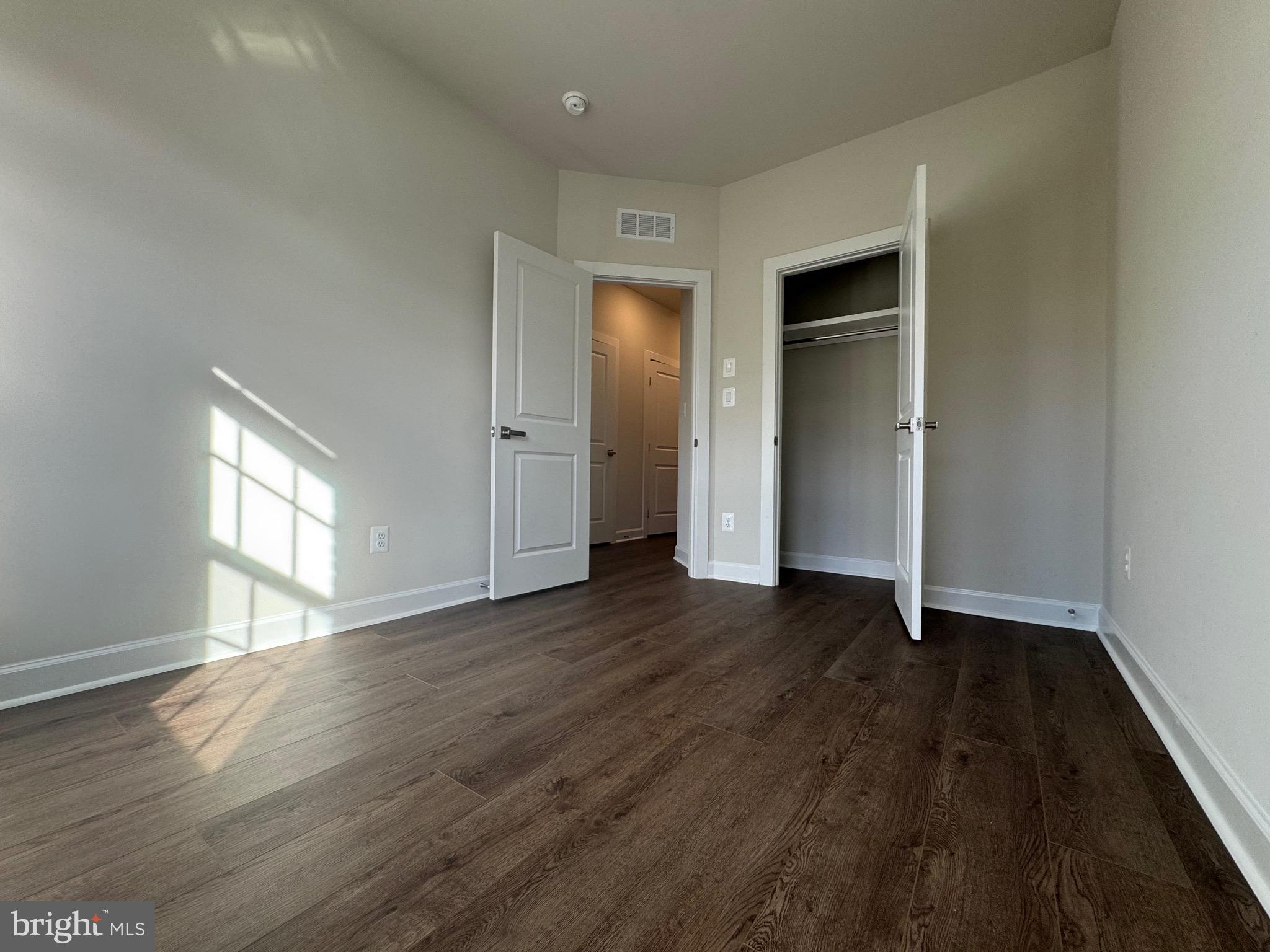 BOULEVARD VI TOWNS - Residential