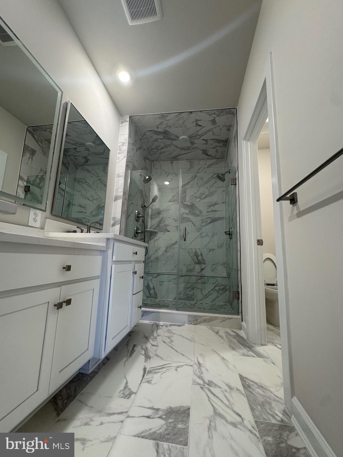 BOULEVARD VI TOWNS - Residential