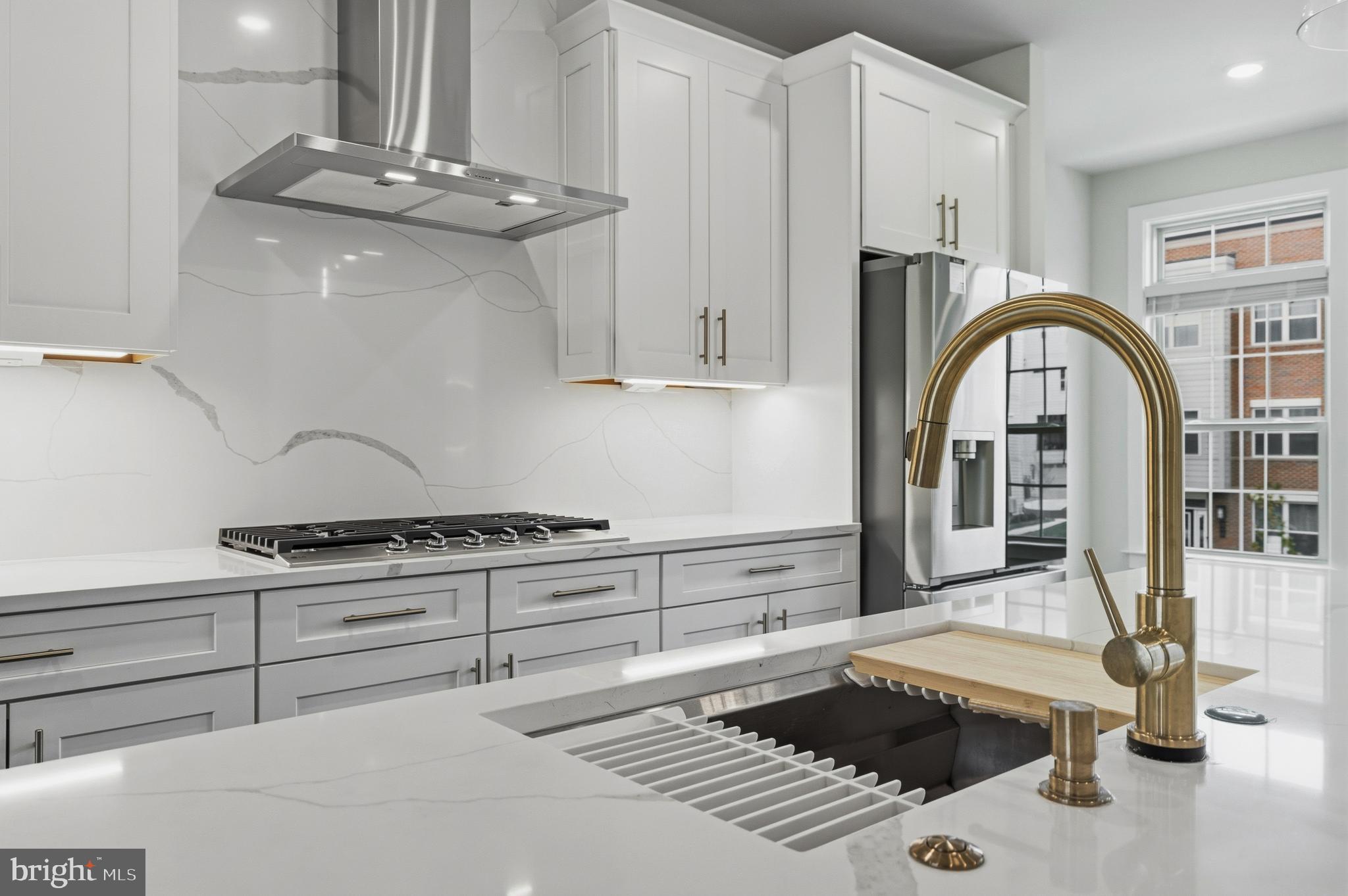 BOULEVARD VI TOWNS - Residential