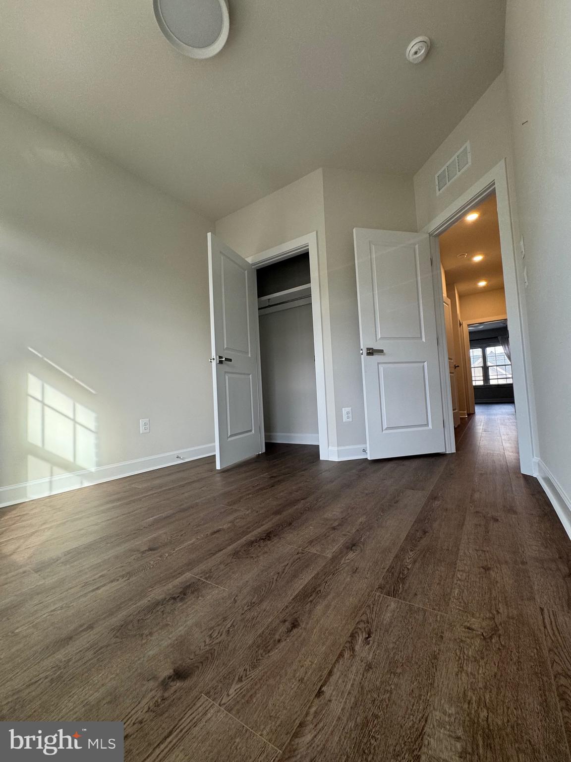 BOULEVARD VI TOWNS - Residential