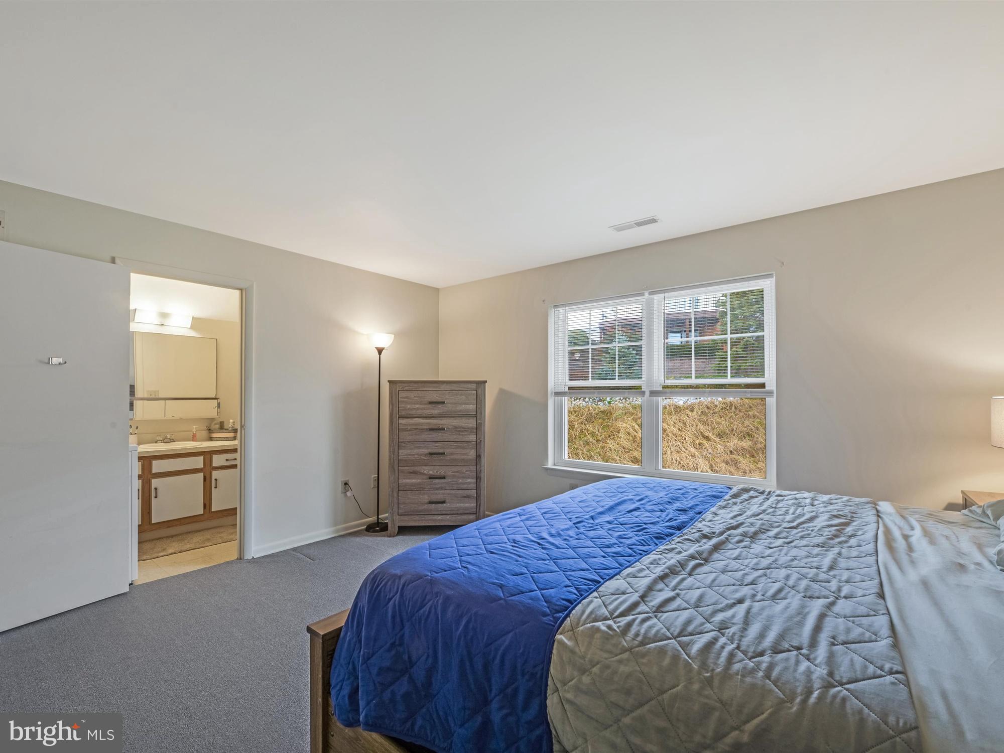 PARKSIDE TOWNHOMES - Residential