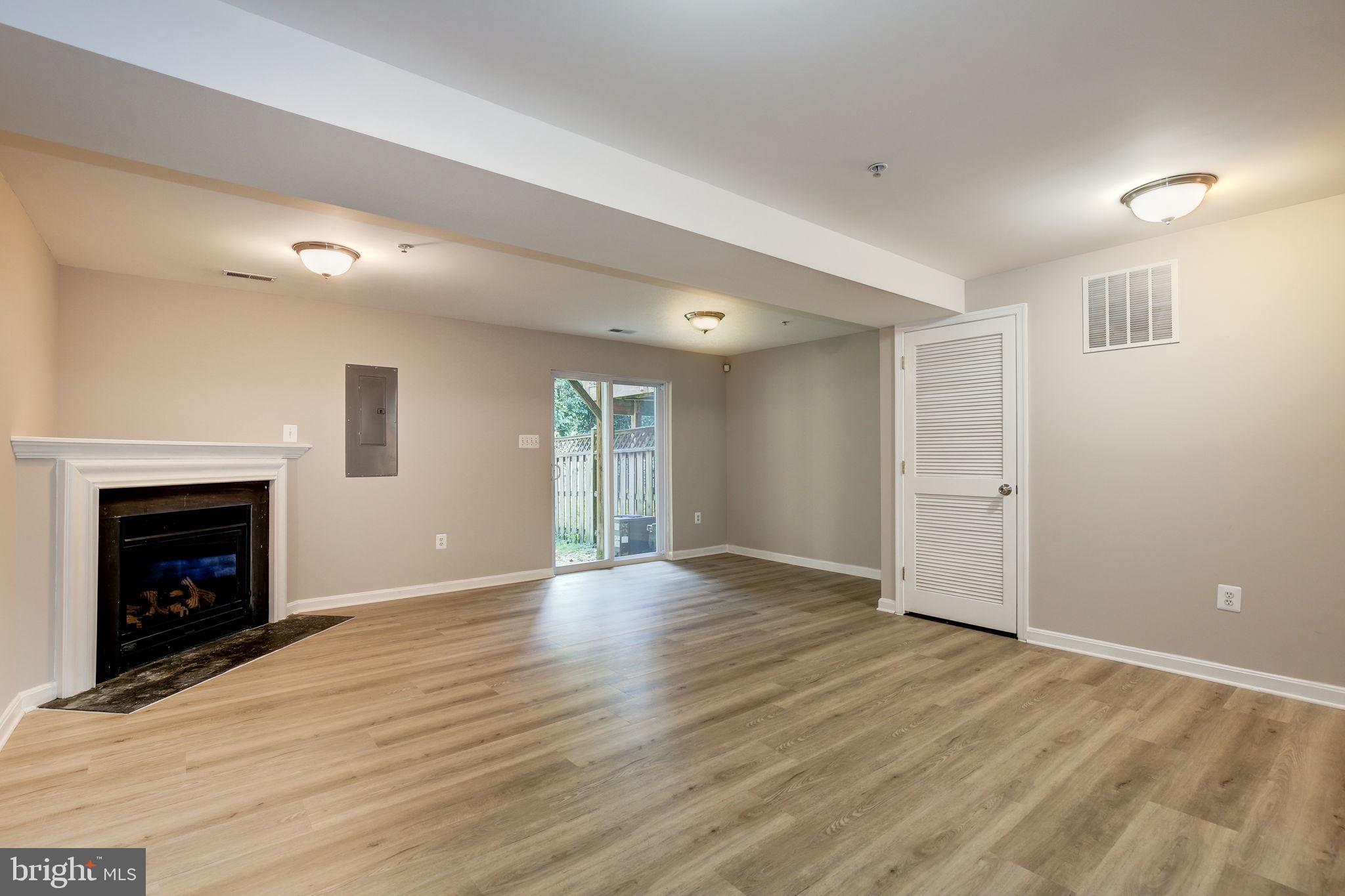 FOSTERS OVERLOOK PLAT 1> - Residential