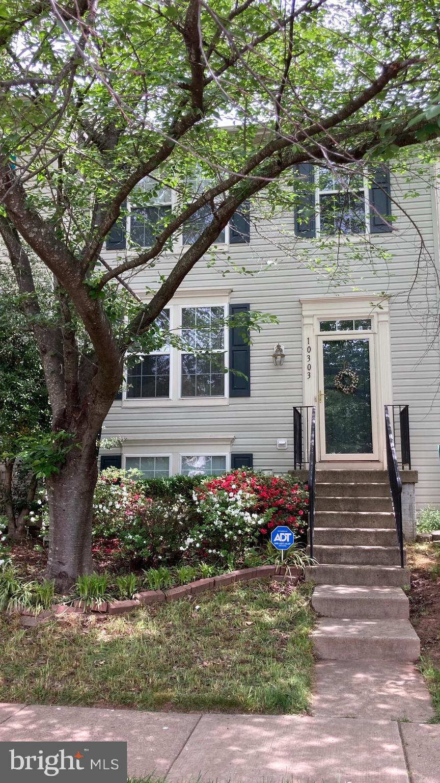 WELLINGTON/CLOVERHILL - Residential