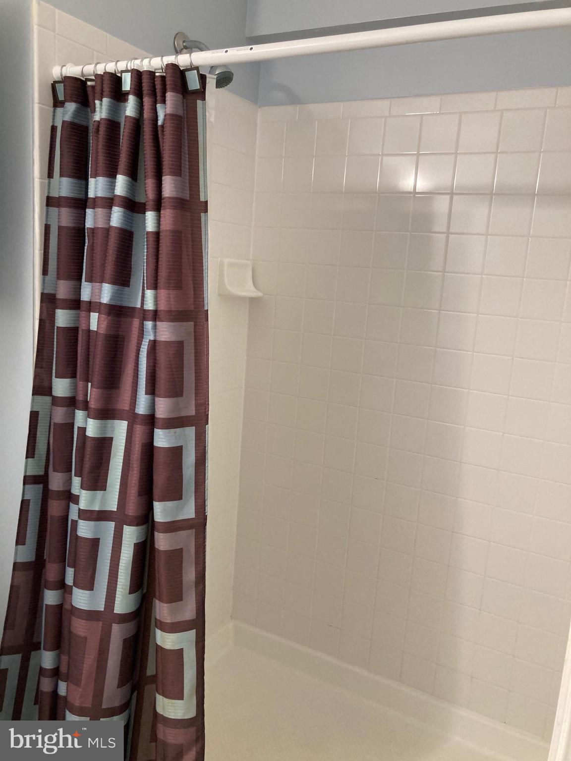 WELLINGTON/CLOVERHILL - Residential