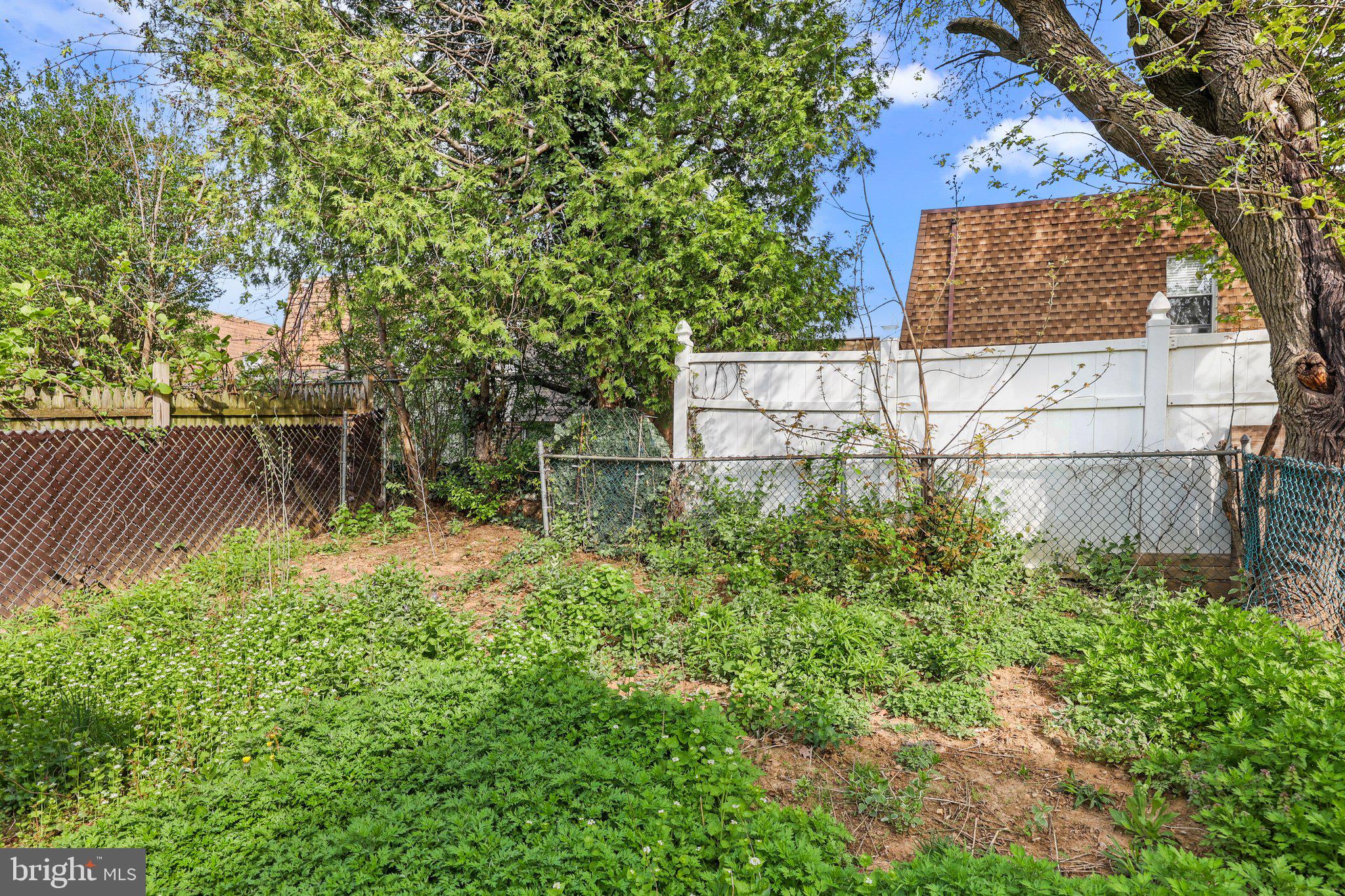 SOMERTON - Residential