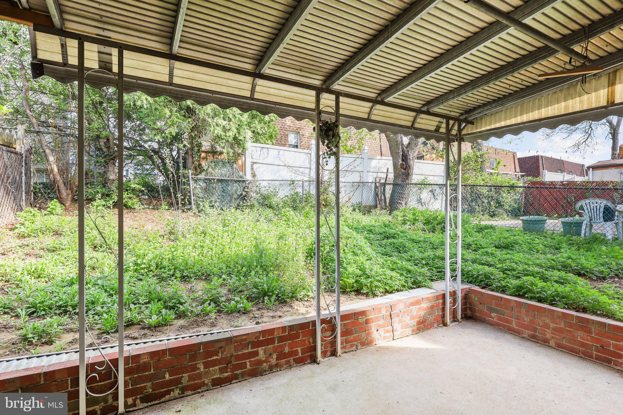 SOMERTON - Residential