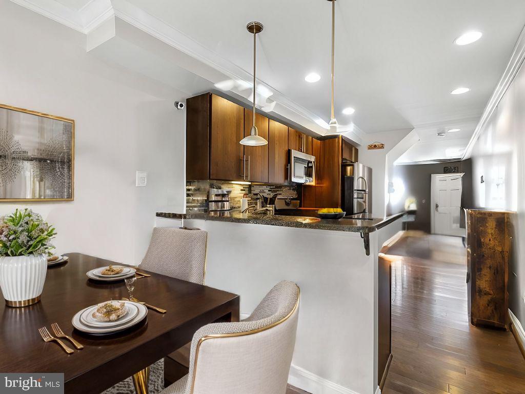 BUTCHERS HILL - Residential Lease