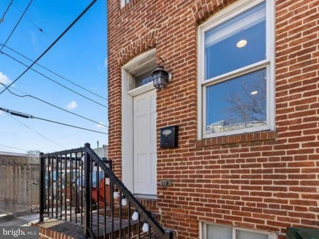 BUTCHERS HILL - Residential Lease