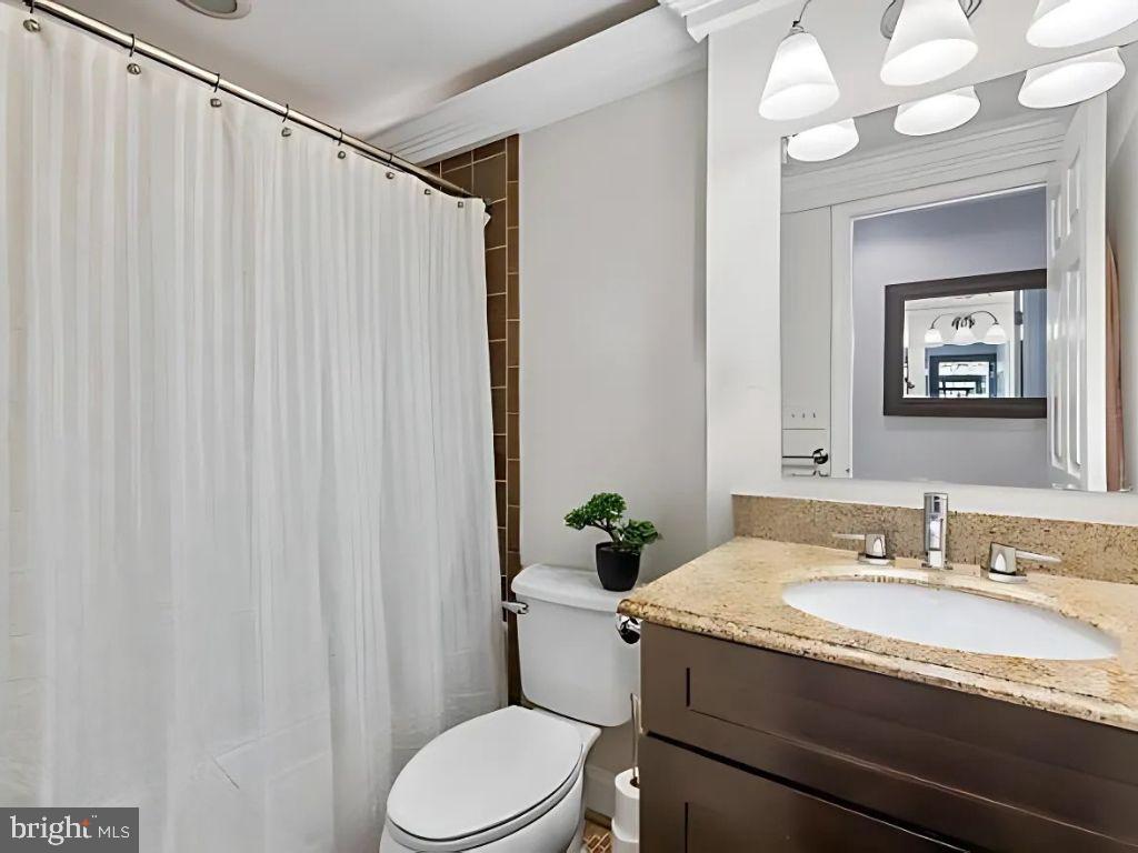 BUTCHERS HILL - Residential Lease