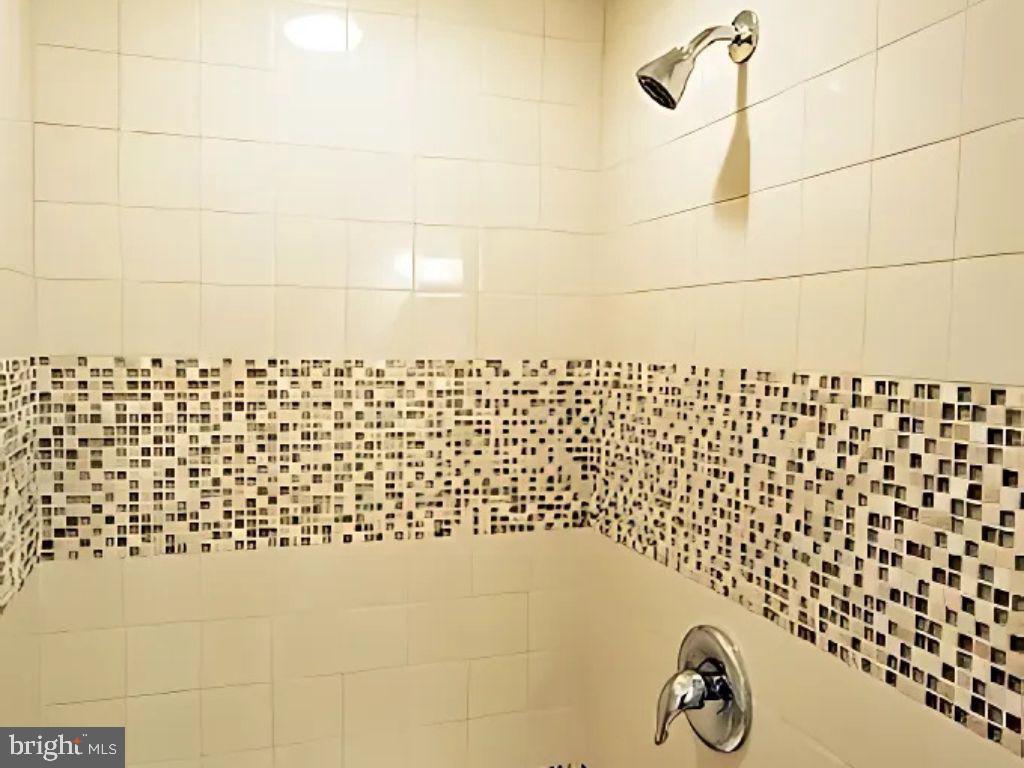 BUTCHERS HILL - Residential Lease