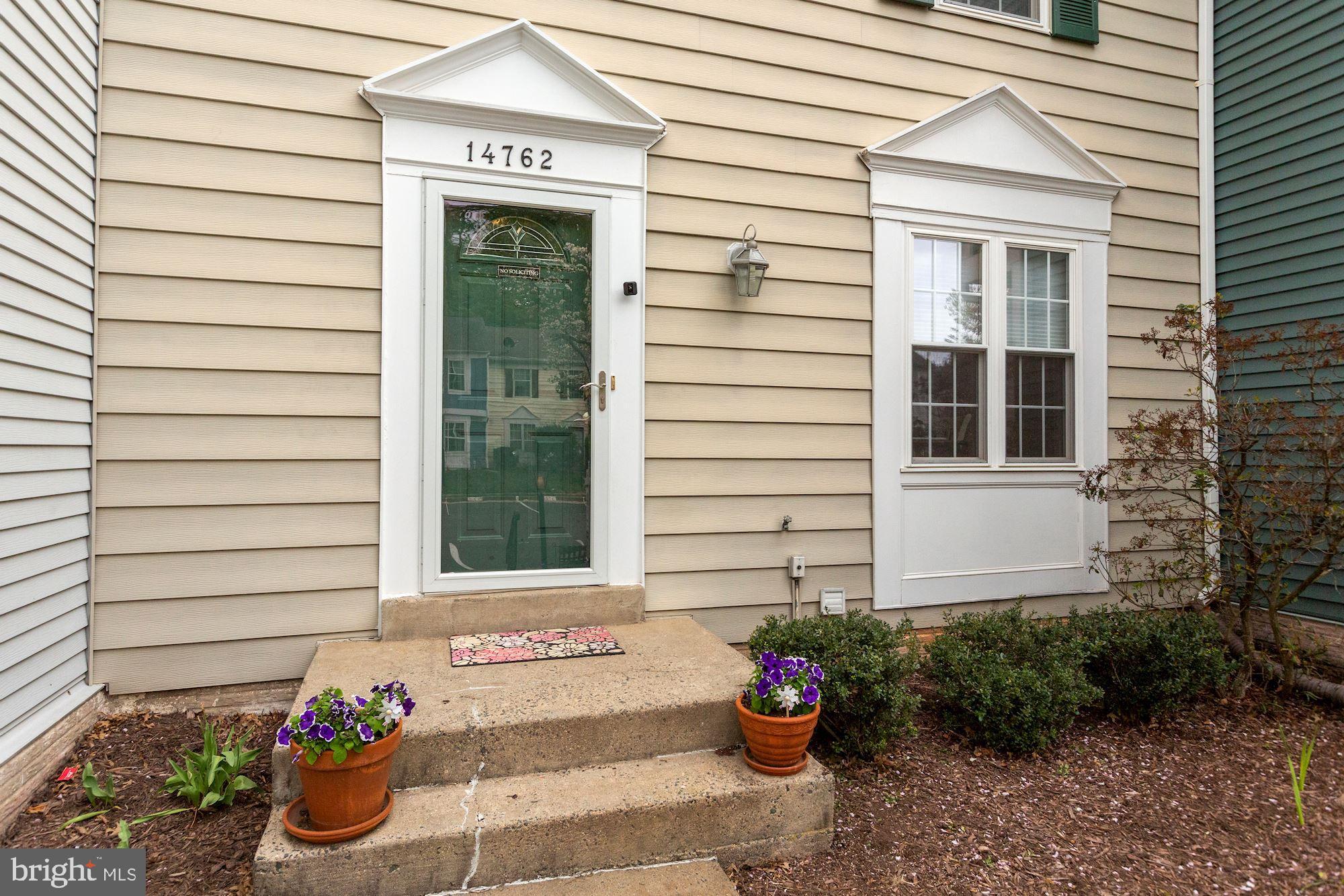 LONDON TOWN WEST - Residential