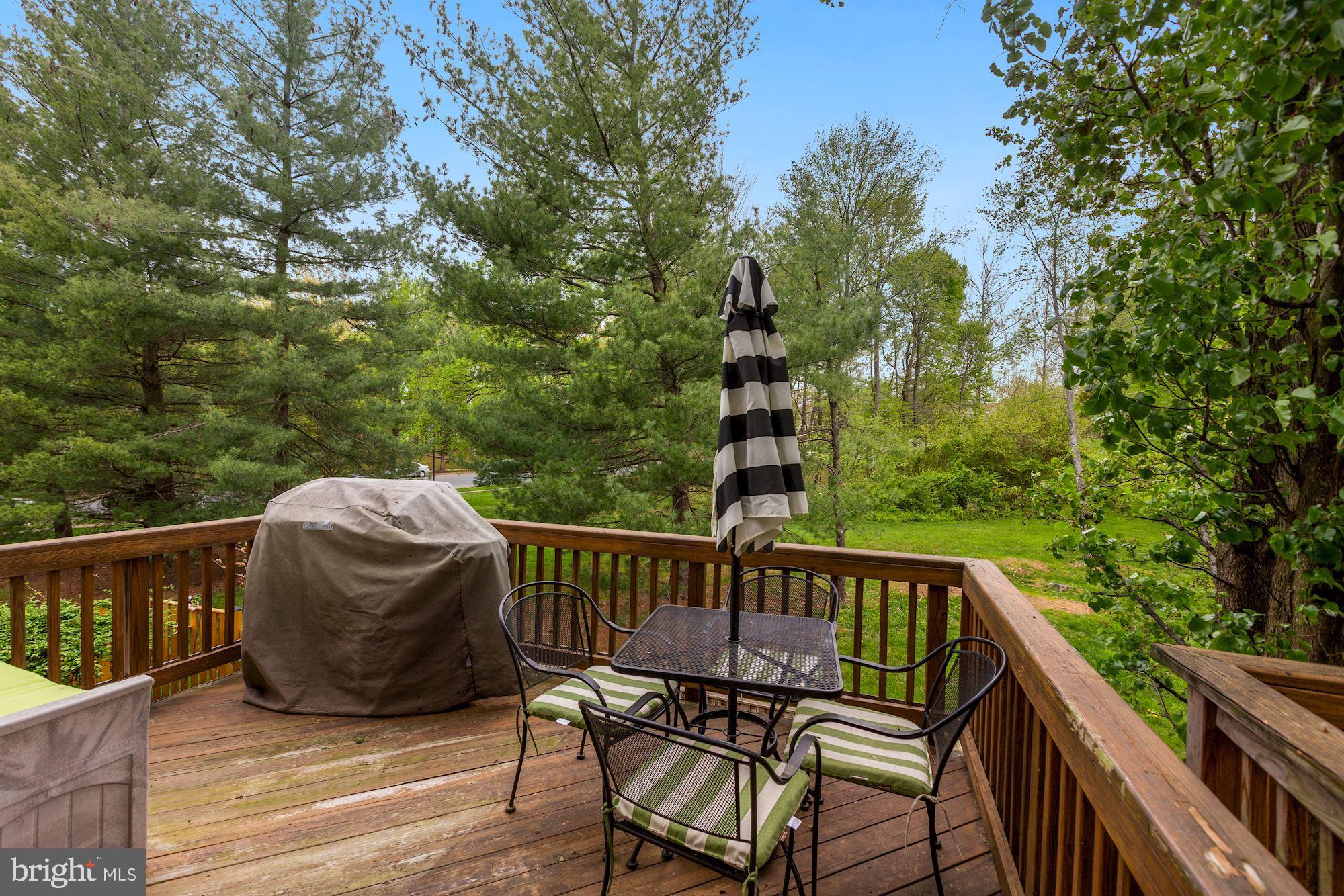 LONDON TOWN WEST - Residential