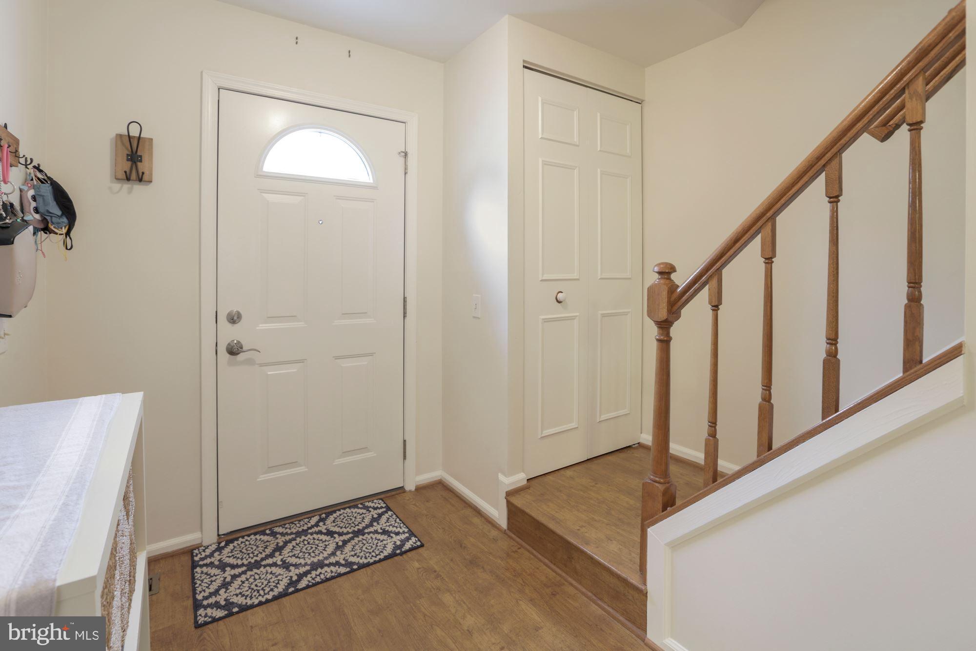 LONDON TOWN WEST - Residential