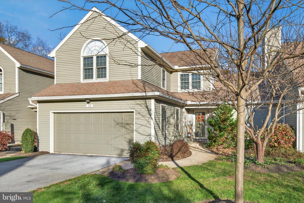 Photo of 70 Deer Ford Drive, LANCASTER, PA 17601 (MLS # PALA2079436)
